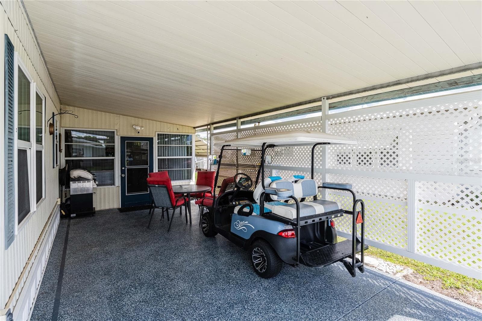 Manufactured Home at 5302 POWHATTAN ST, ZEPHYRHILLS, photo 25 of 50