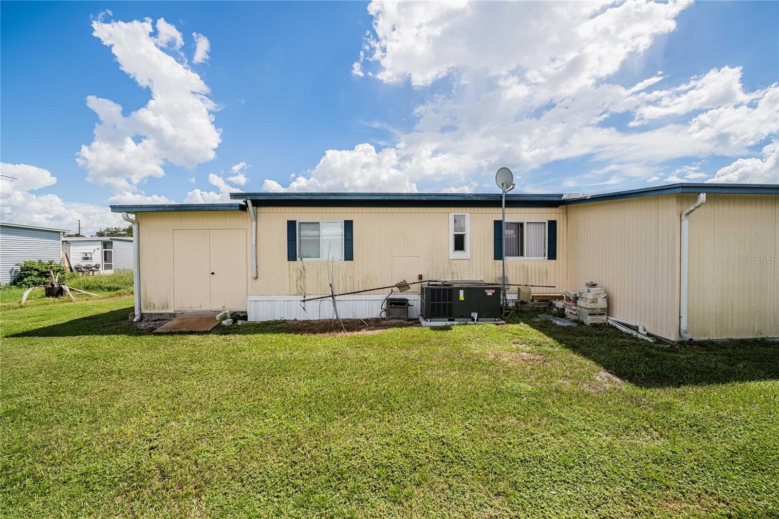 Manufactured Home at 5302 POWHATTAN ST, ZEPHYRHILLS, photo 28 of 50