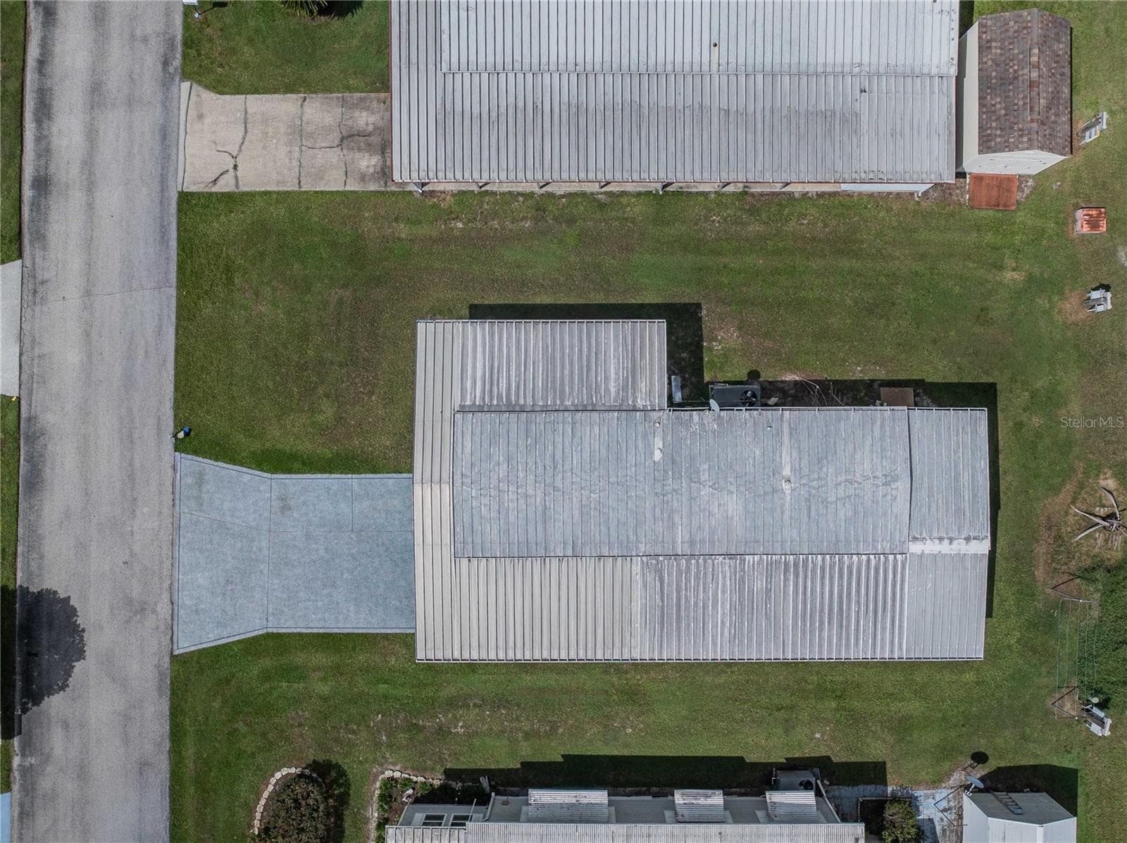 Manufactured Home at 5302 POWHATTAN ST, ZEPHYRHILLS, photo 32 of 50