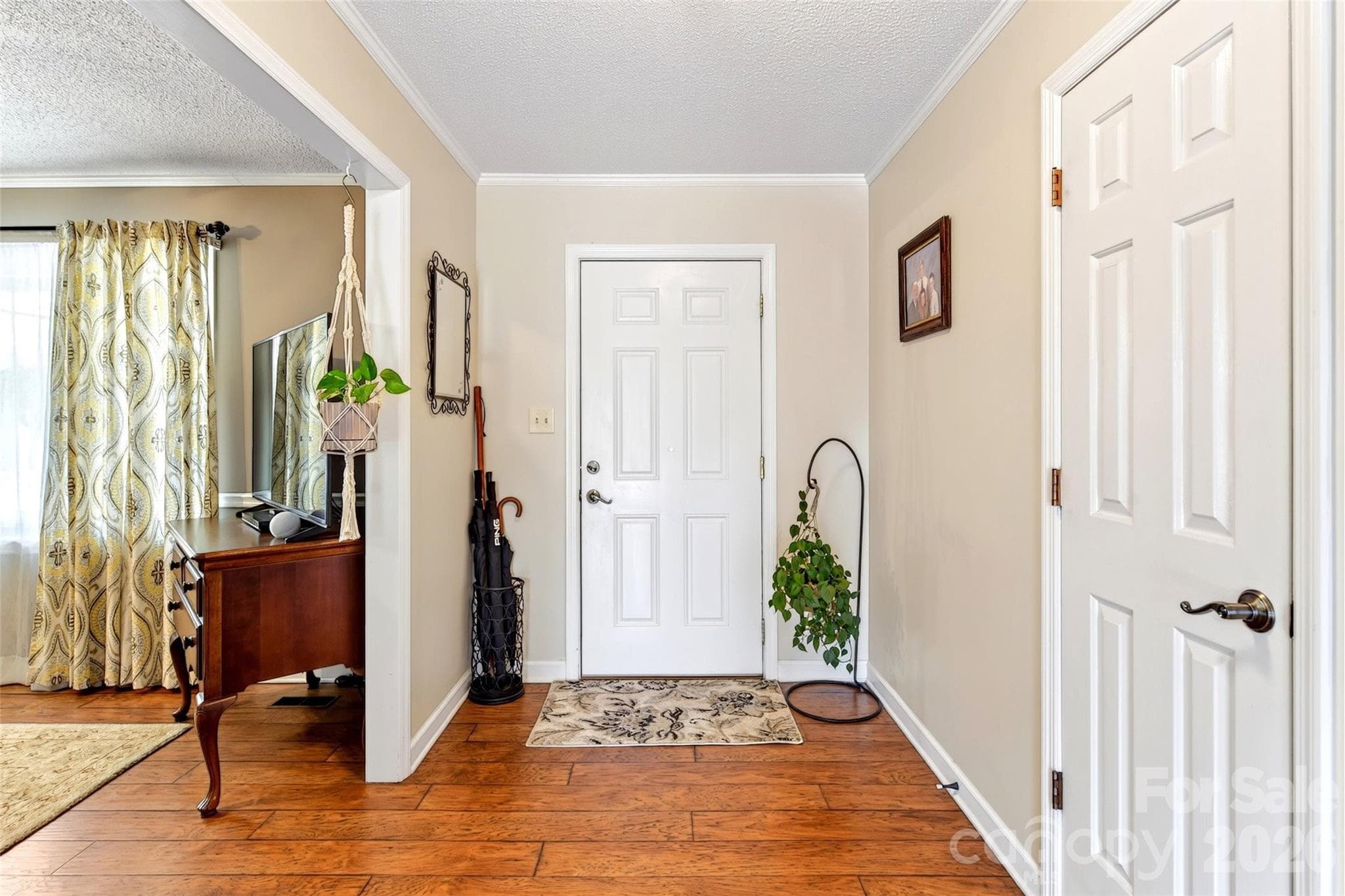 Single Family Residence at 146 Cobblestone Drive, Marion, photo 14 of 48