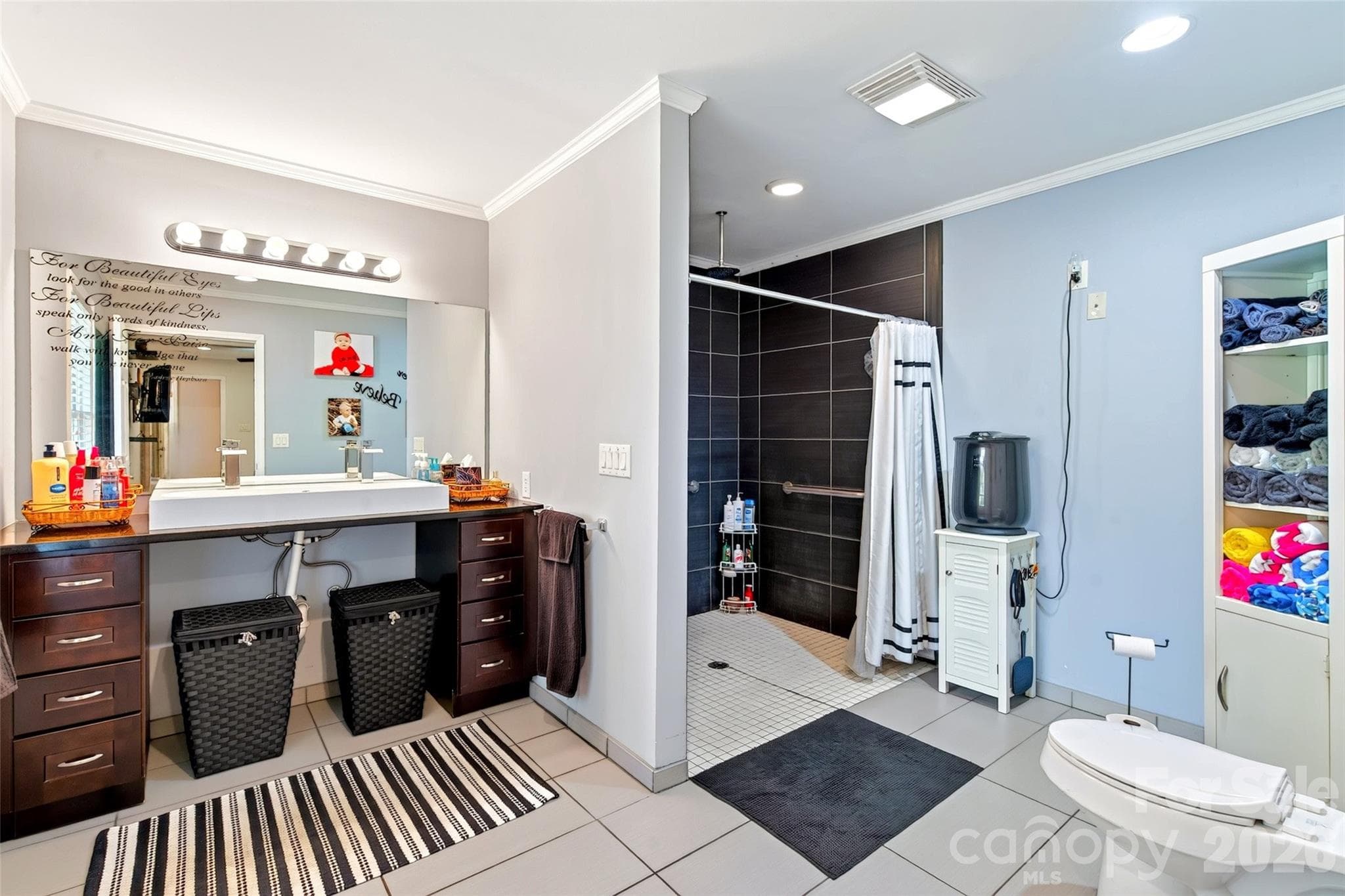 Single Family Residence at 146 Cobblestone Drive, Marion, photo 23 of 48