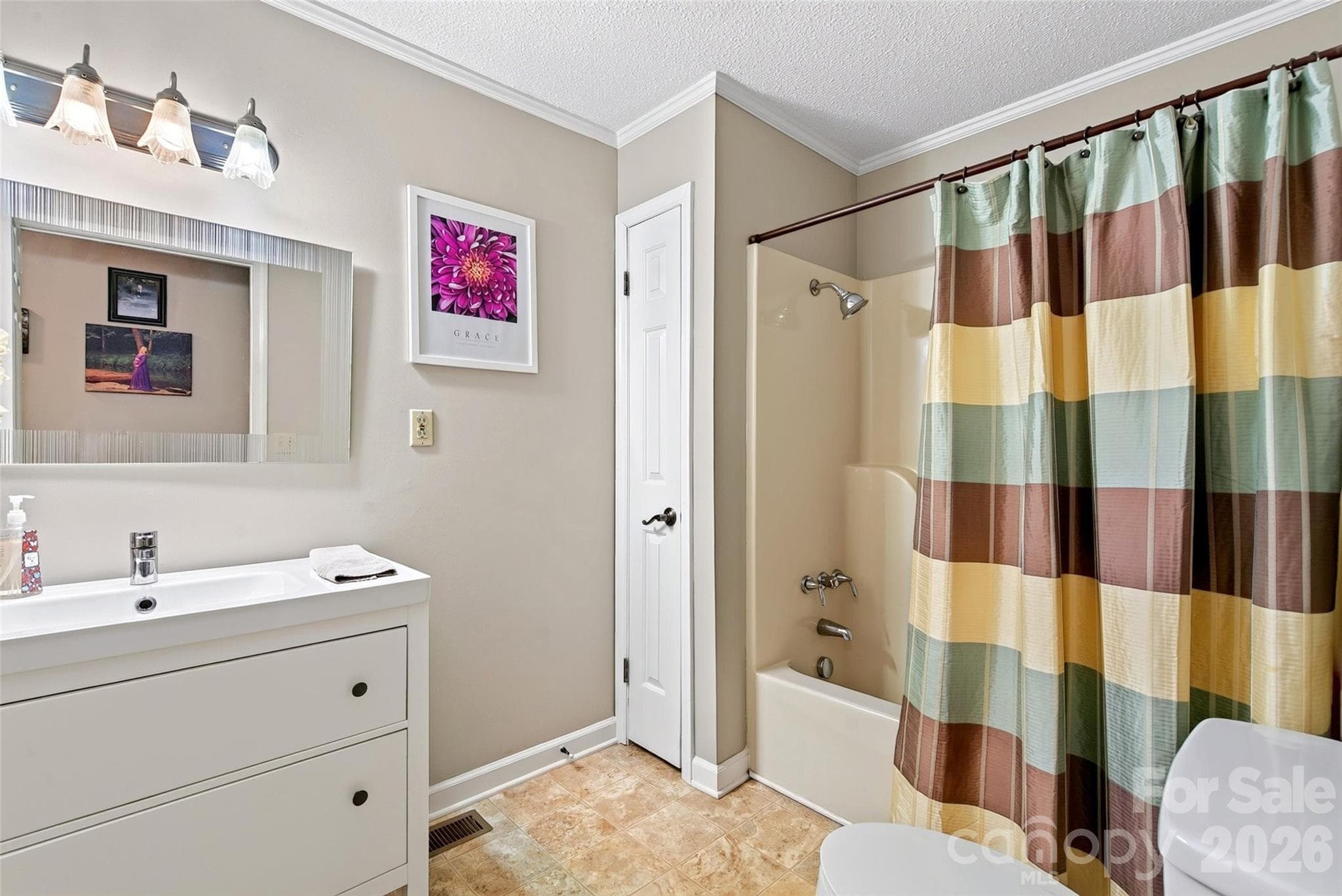 Single Family Residence at 146 Cobblestone Drive, Marion, photo 30 of 48