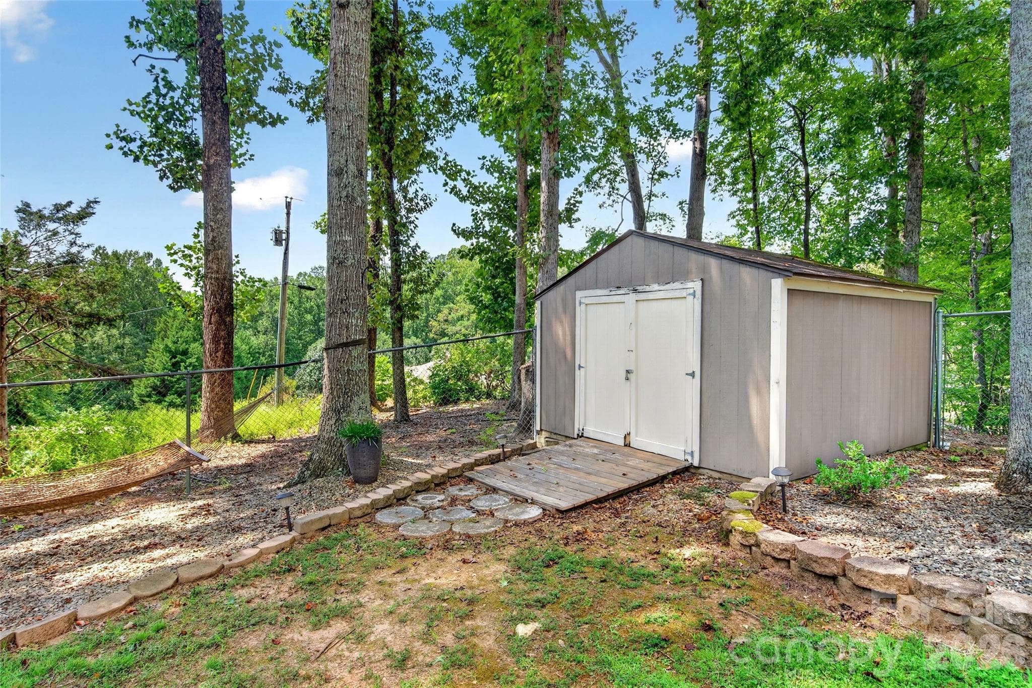Single Family Residence at 146 Cobblestone Drive, Marion, photo 43 of 48
