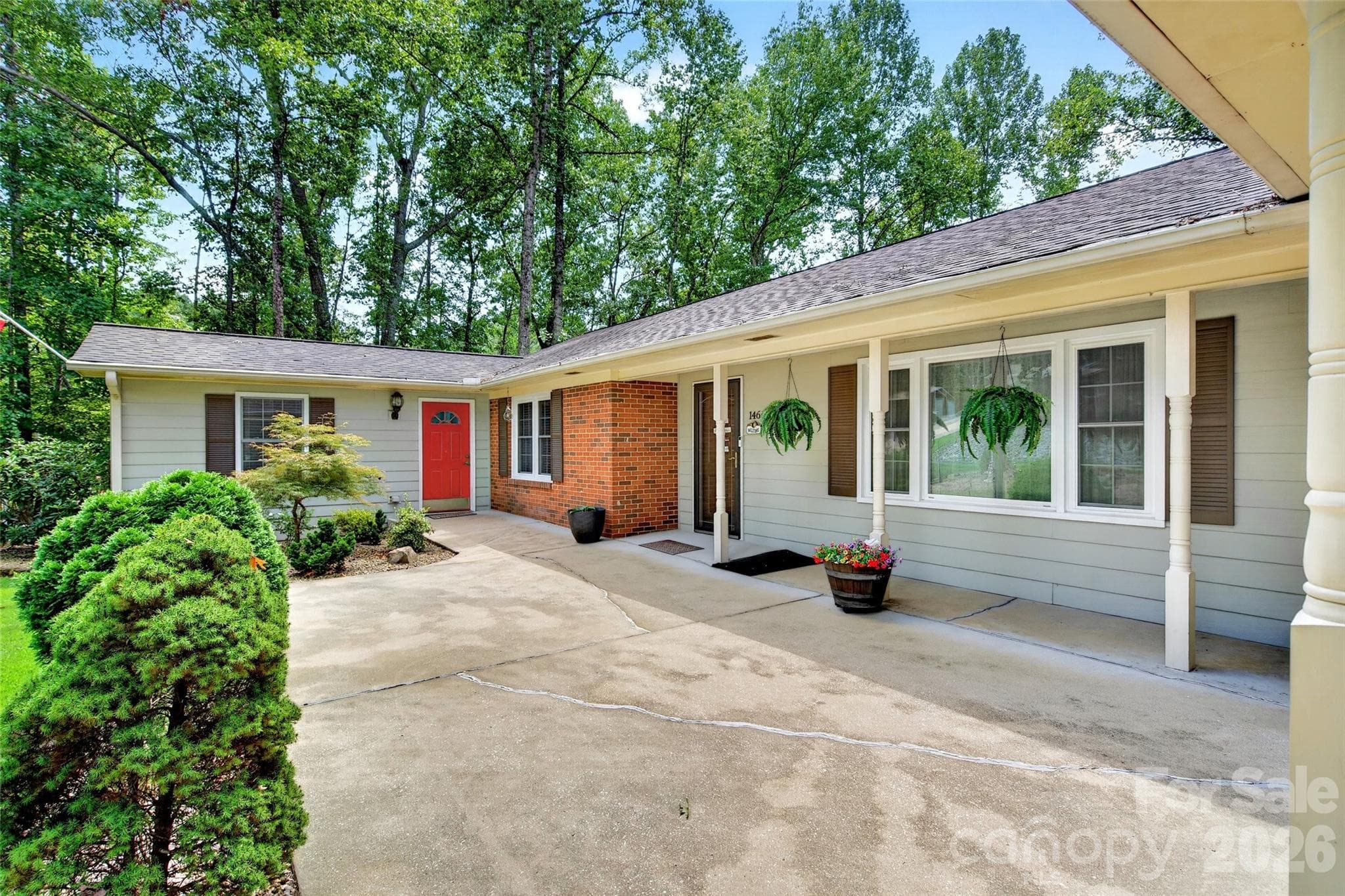 Single Family Residence at 146 Cobblestone Drive, Marion, photo 2 of 48