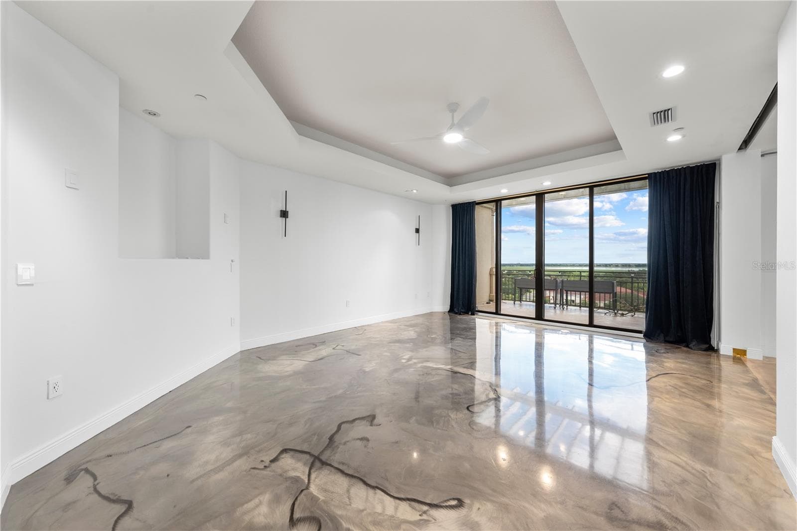 Condominium at 111 E MONUMENT AVE #801, KISSIMMEE, photo 45 of 98