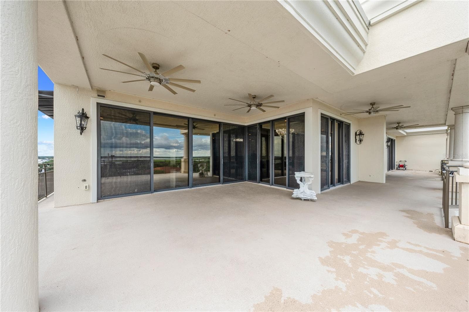 Condominium at 111 E MONUMENT AVE #801, KISSIMMEE, photo 76 of 98