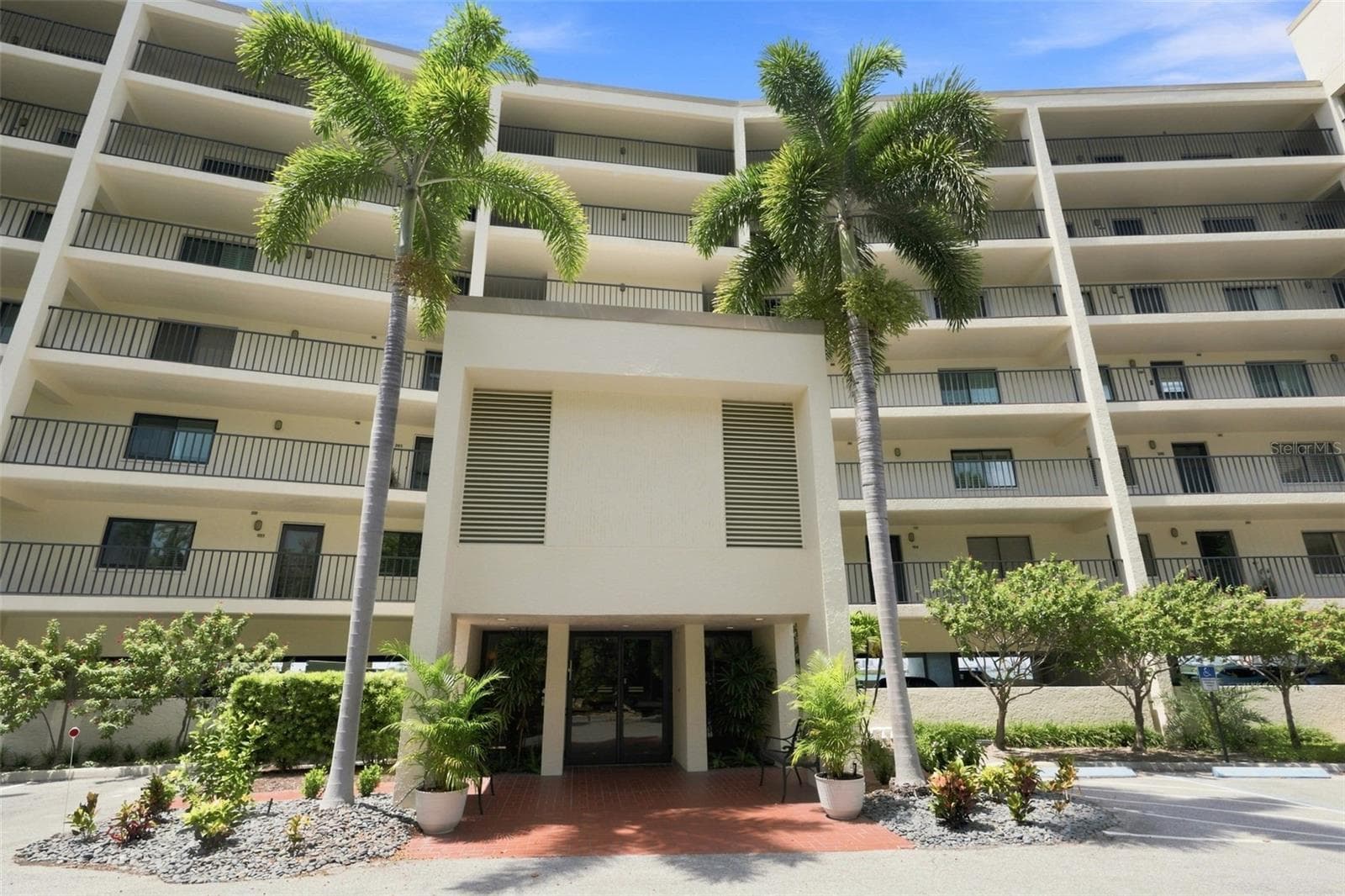 Condominium at 55 ROGERS ST #204, CLEARWATER, photo 9 of 58
