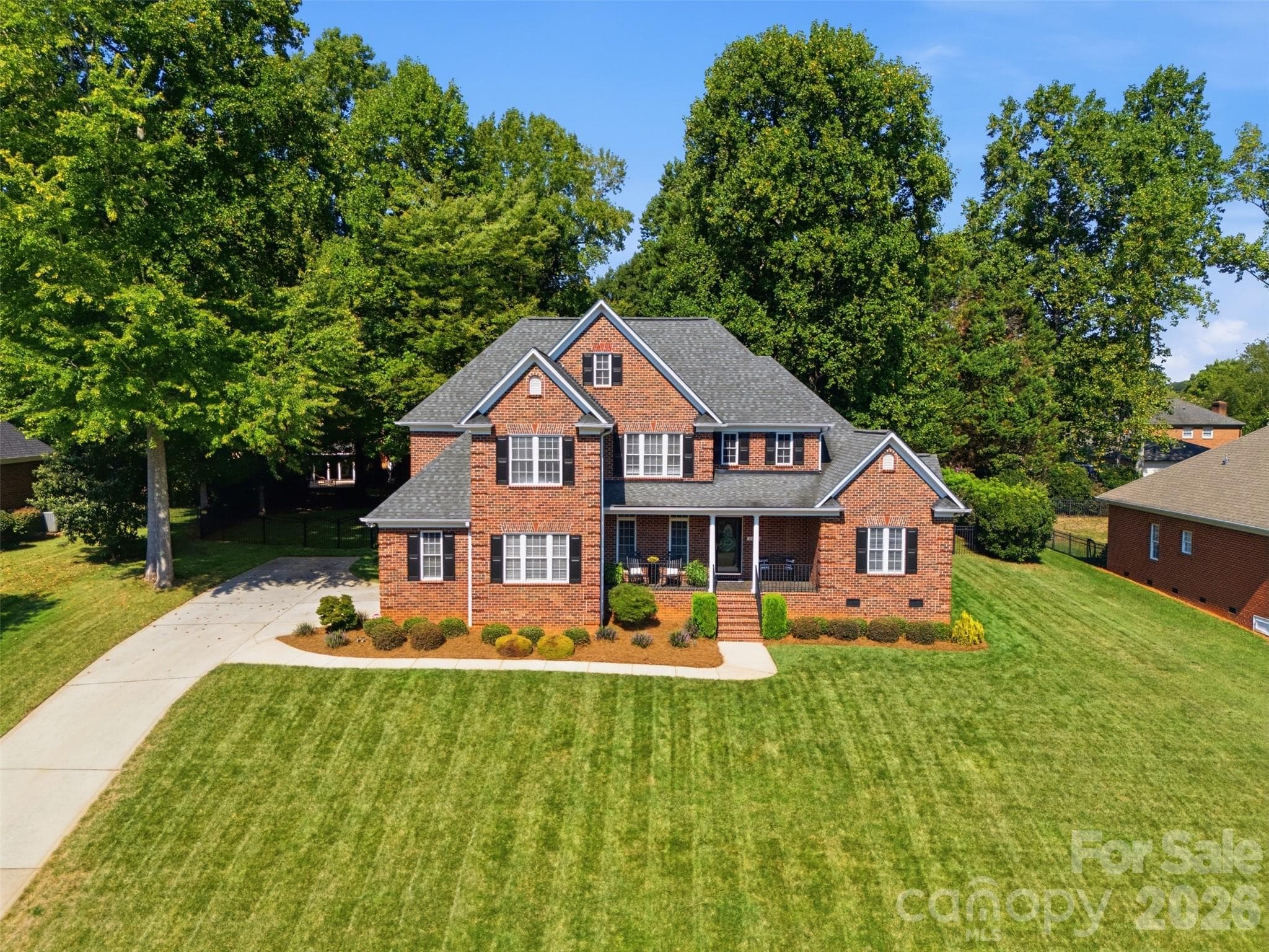 Single Family Residence at 3449 Araglin Drive, Gastonia, photo 4 of 48