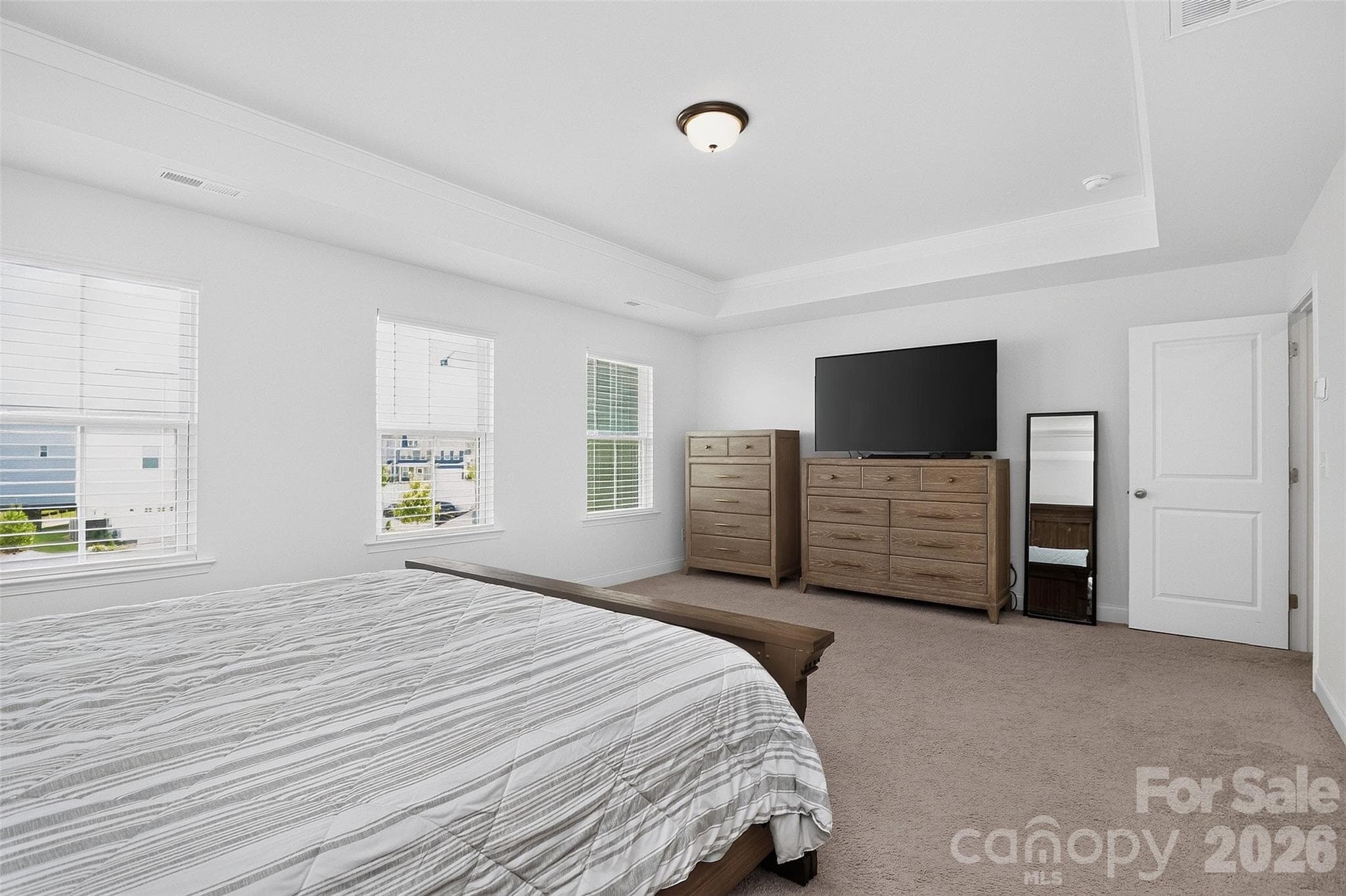 Primary suite - 235 Supernova Drive, York