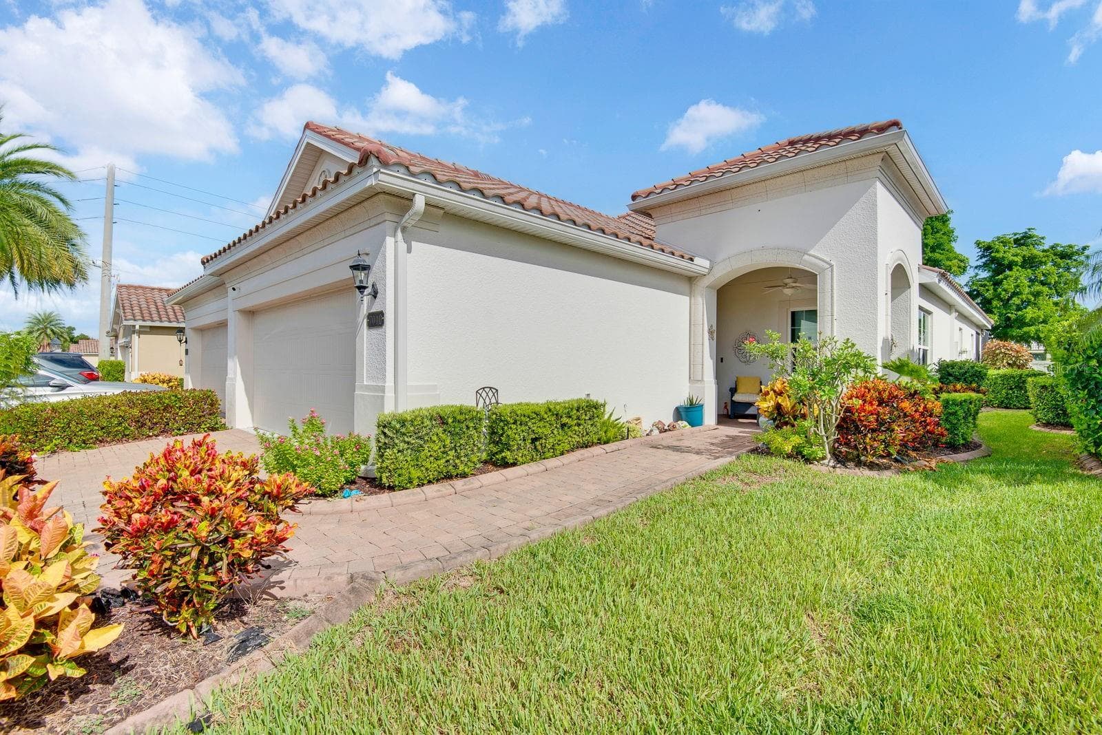 7010 PLAYA BELLA DR