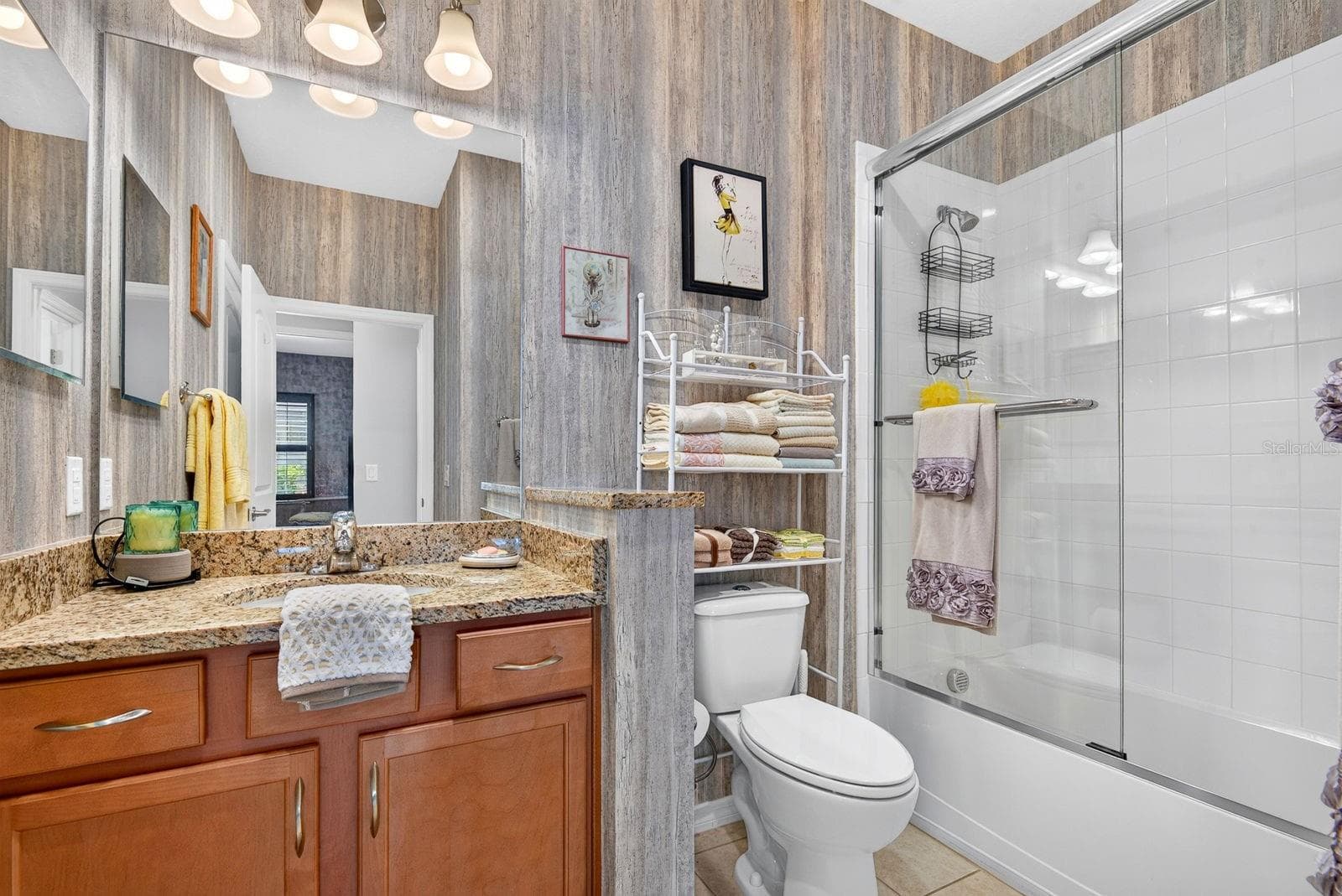Villa at 7010 PLAYA BELLA DR, BRADENTON, photo 16 of 68