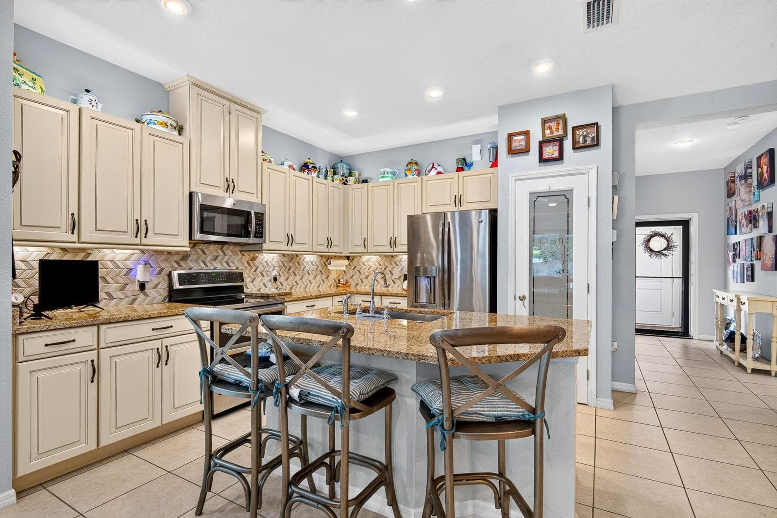 Villa at 7010 PLAYA BELLA DR, BRADENTON, photo 20 of 68
