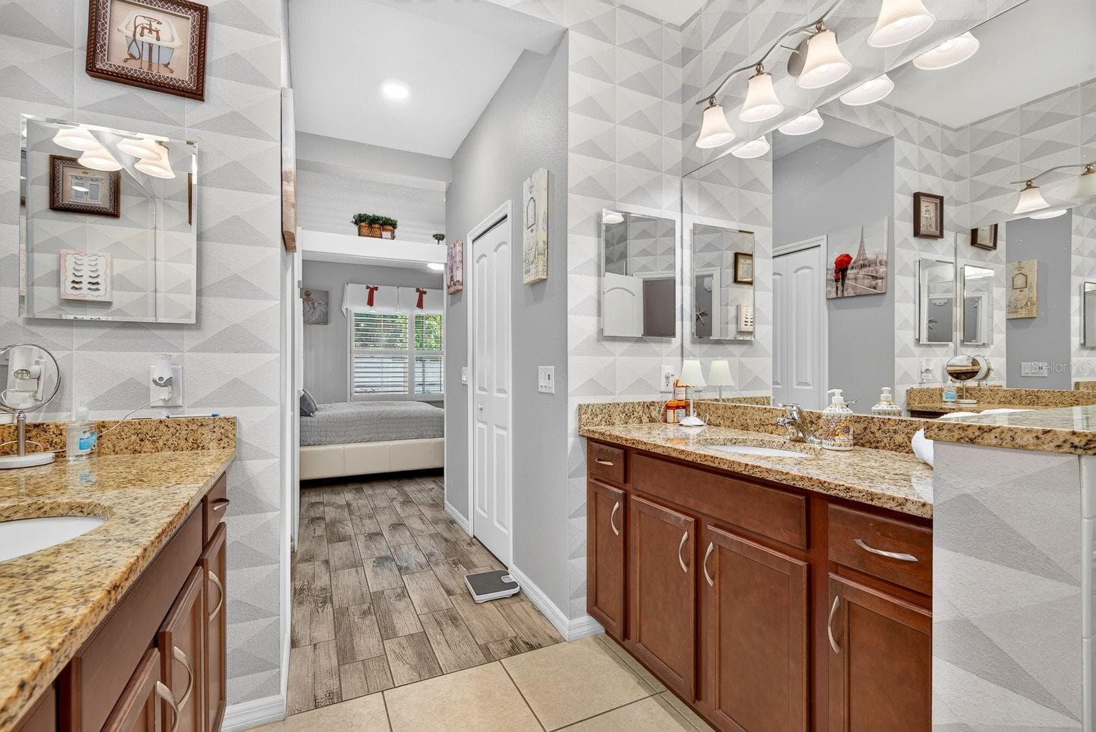 Villa at 7010 PLAYA BELLA DR, BRADENTON, photo 42 of 68