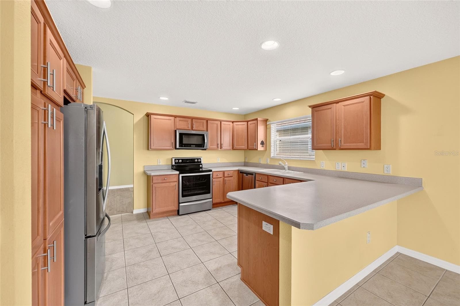 Single Family Residence at 2598 IRDELL AVE, THE VILLAGES, photo 17 of 44