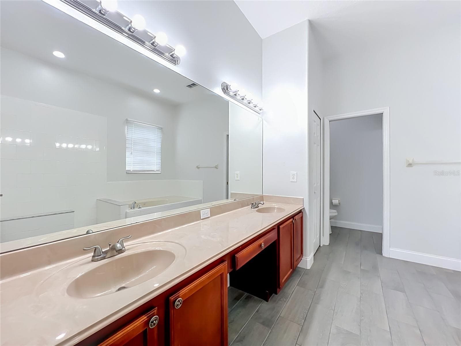 Single Family Residence at 1242 DARNABY WAY, ORLANDO, photo 63 of 94