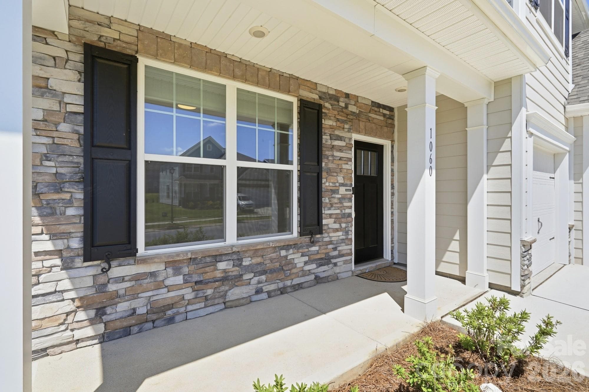 Covered Front Porch - 1060 Merganser Way, Indian Trail
