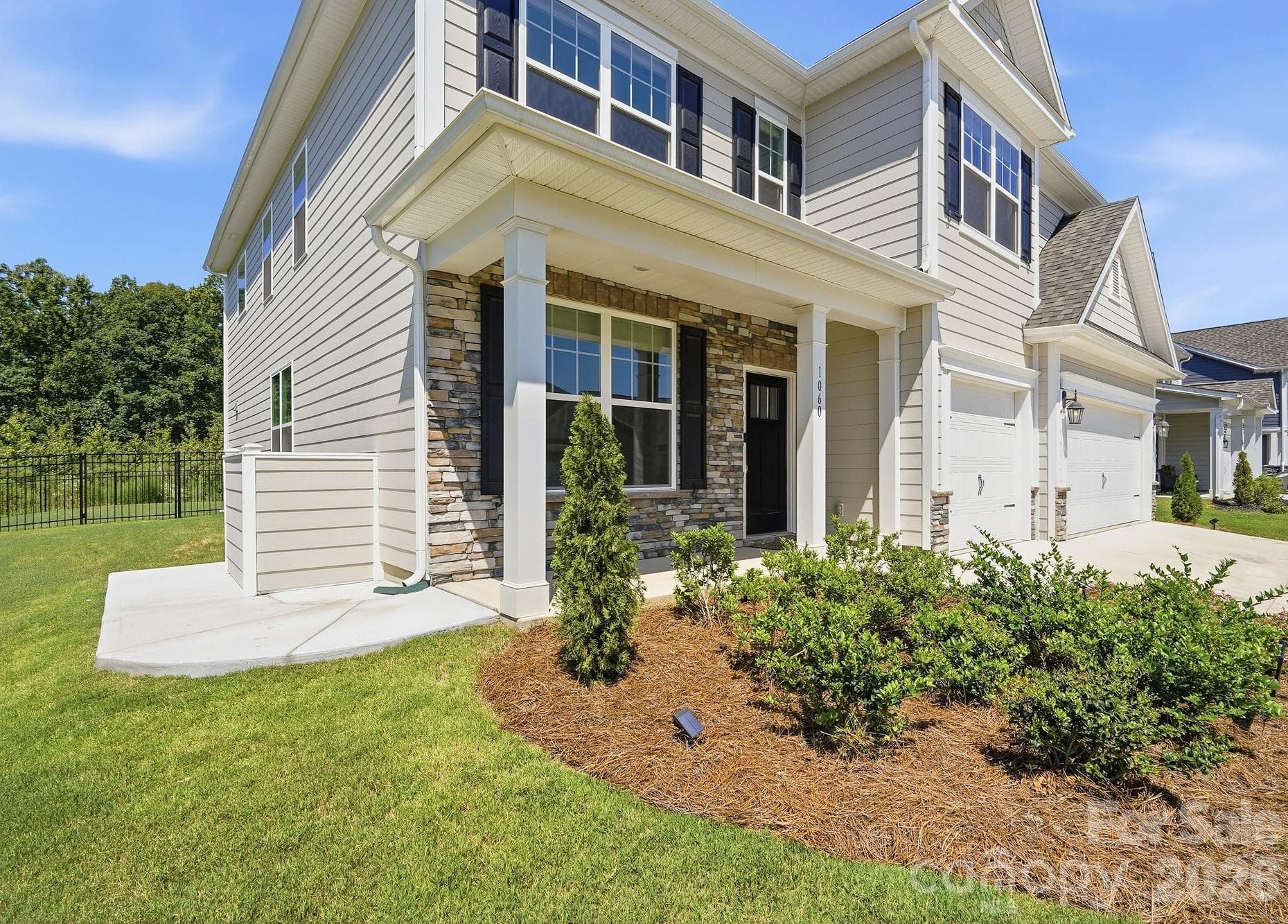 Custom Trash Nook - 1060 Merganser Way, Indian Trail