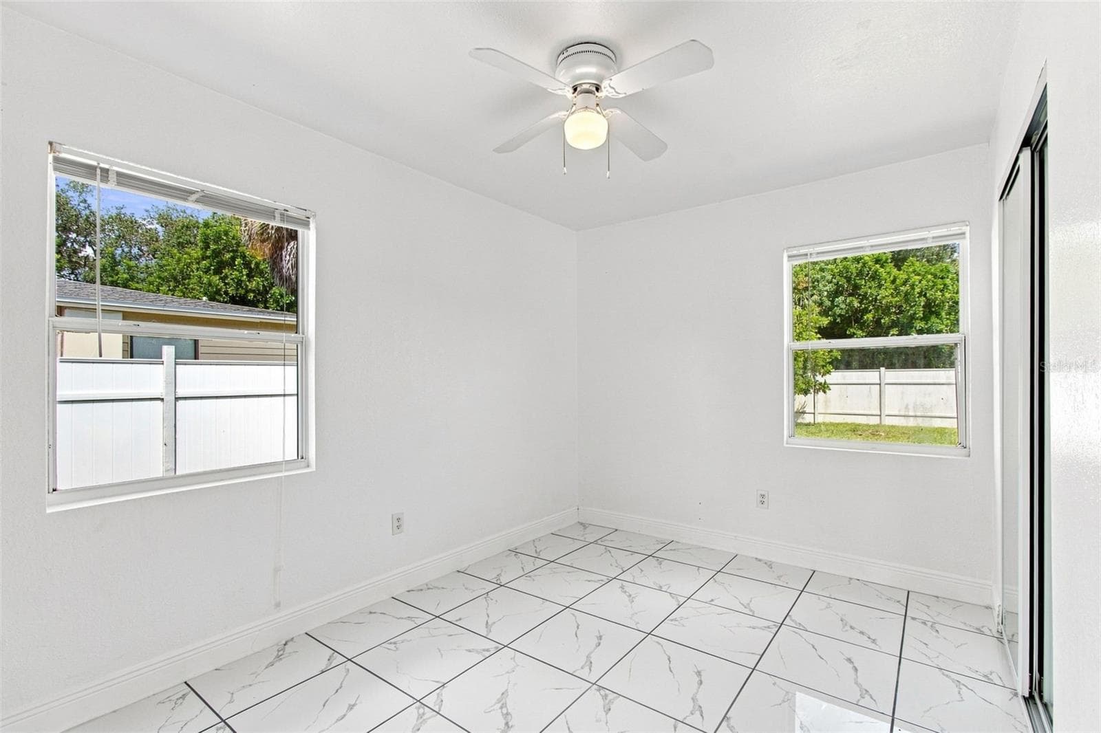 Single Family Residence at 7101 15TH ST N, ST PETERSBURG, photo 16 of 23
