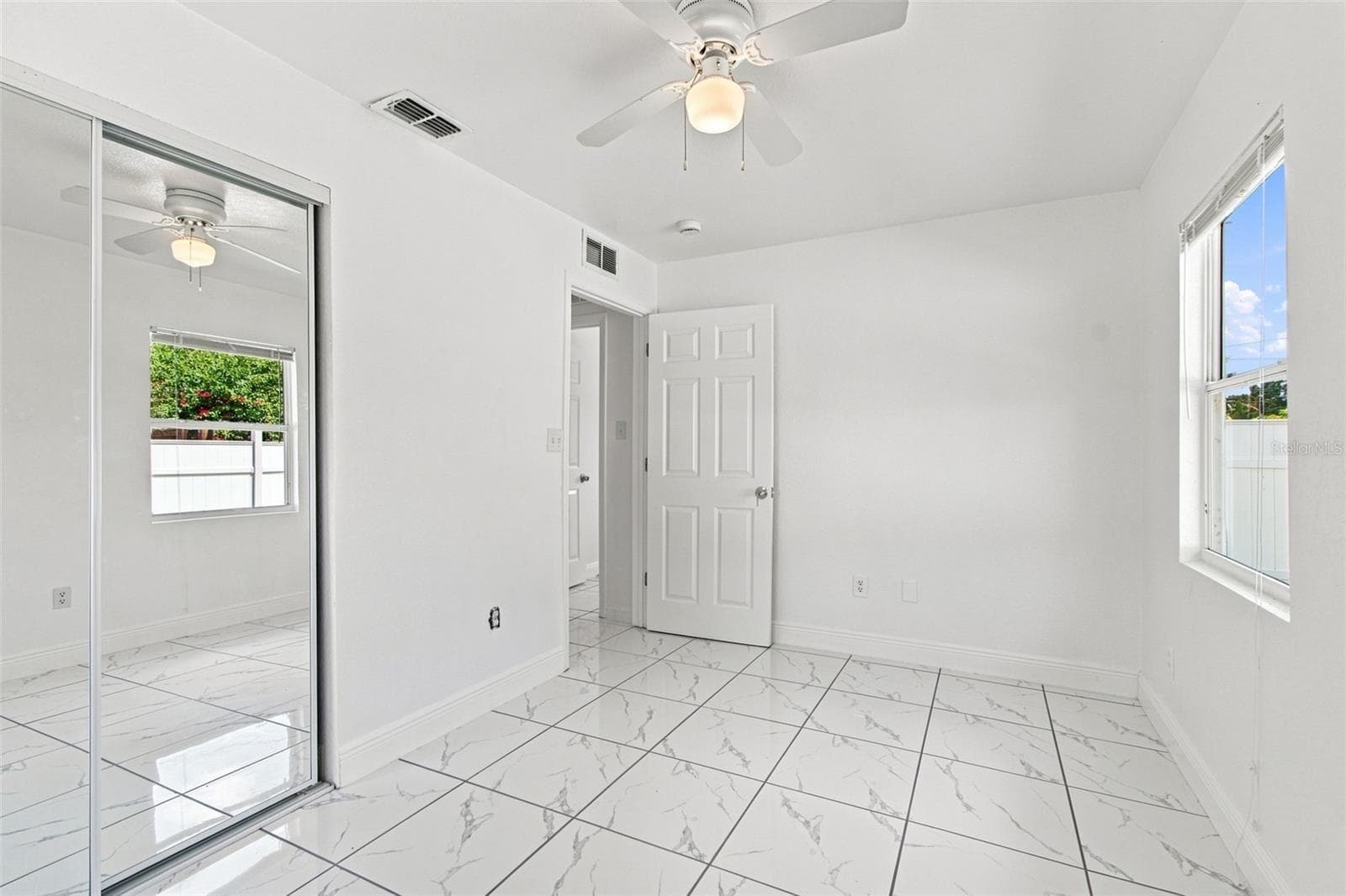 Single Family Residence at 7101 15TH ST N, ST PETERSBURG, photo 17 of 23