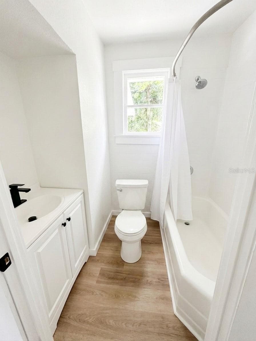 Duplex at 1543 43RD ST S, ST PETERSBURG, photo 27 of 35
