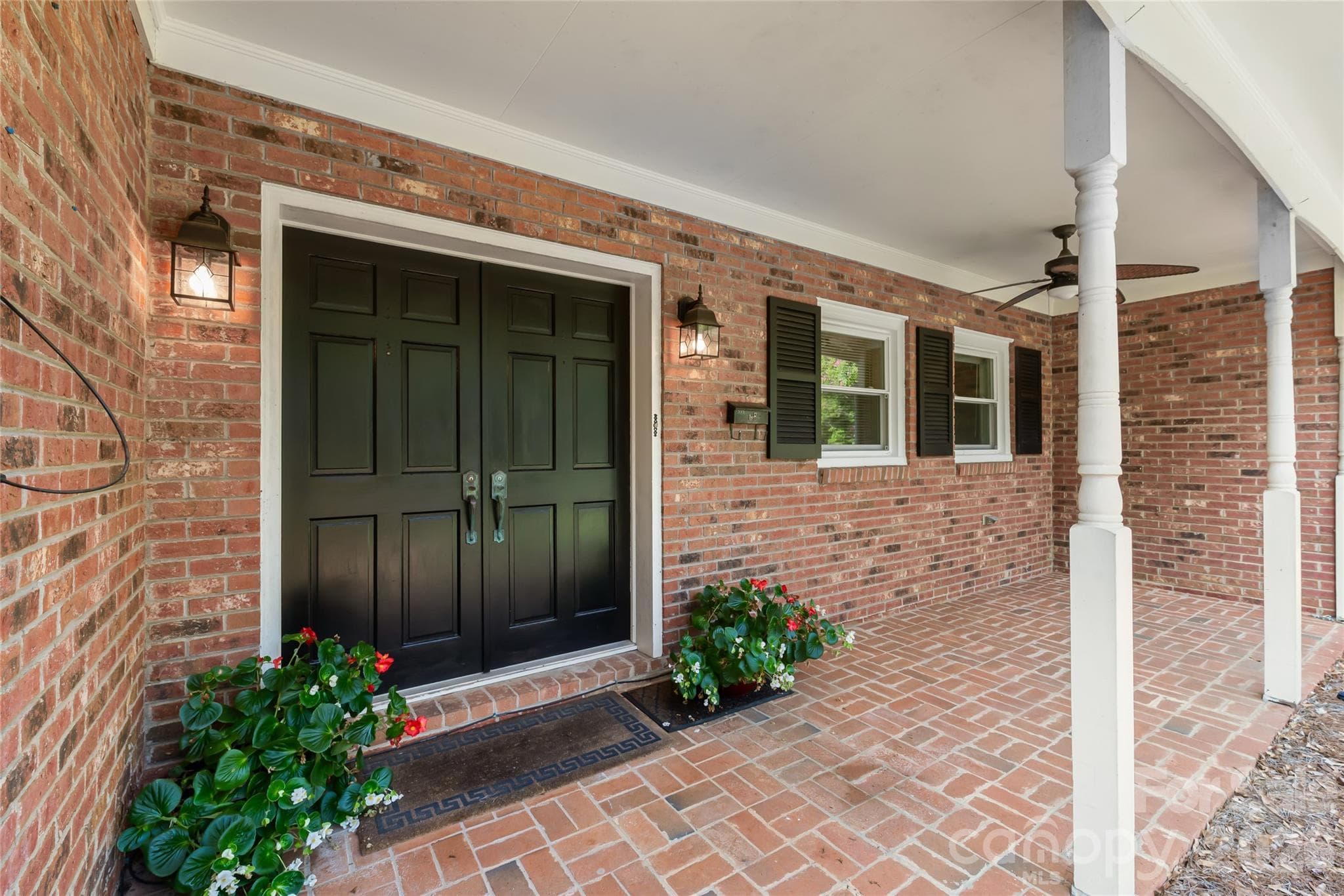 Single Family Residence at 1339 Carmen Lane, Gastonia, photo 5 of 45