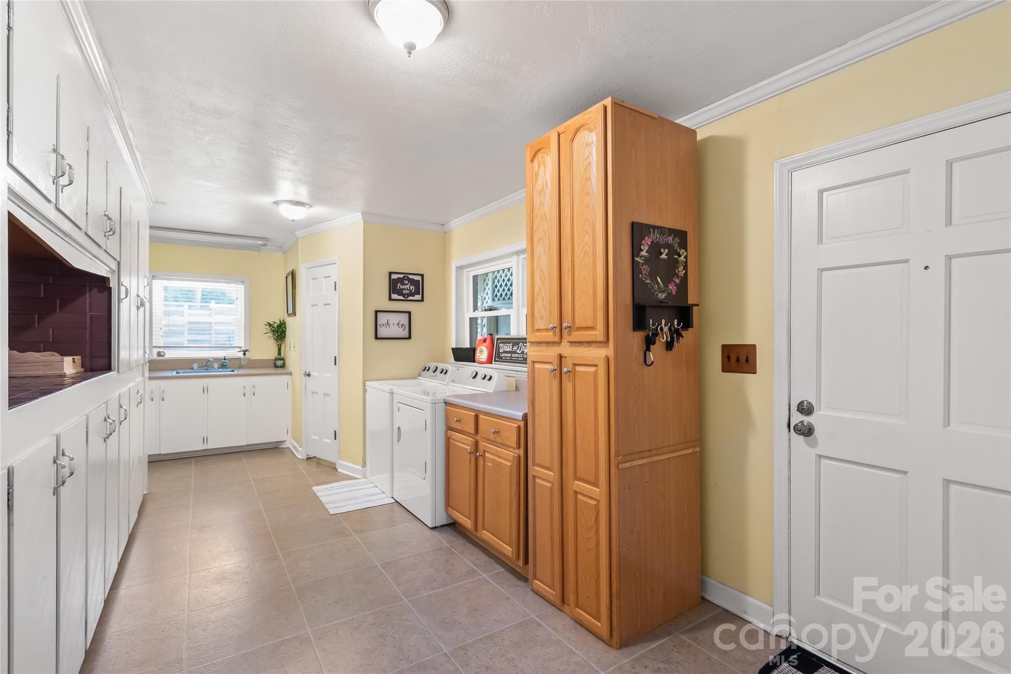 Single Family Residence at 1339 Carmen Lane, Gastonia, photo 17 of 45