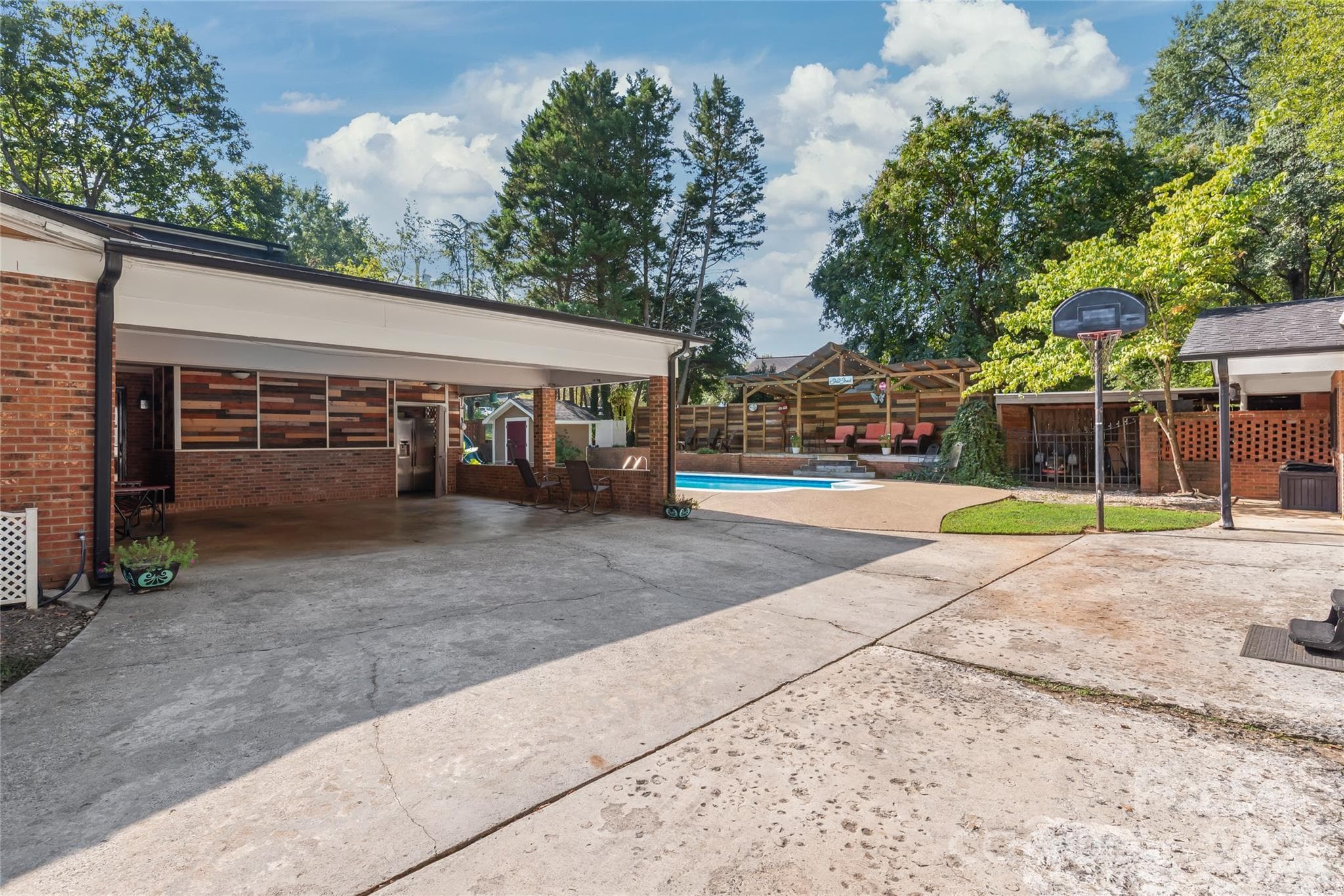 Single Family Residence at 1339 Carmen Lane, Gastonia, photo 38 of 45