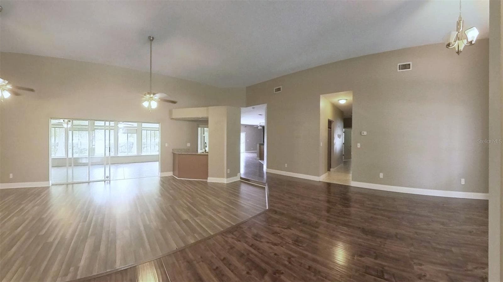 Single Family Residence at 2535 ARDON AVE, ORLANDO, photo 5 of 52