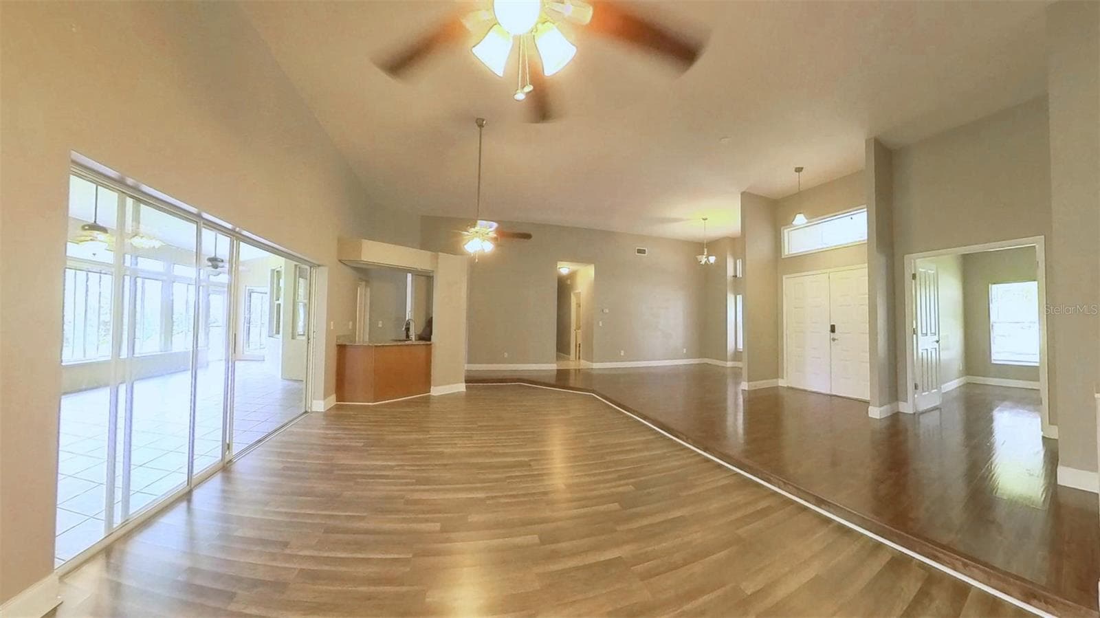 Single Family Residence at 2535 ARDON AVE, ORLANDO, photo 7 of 52