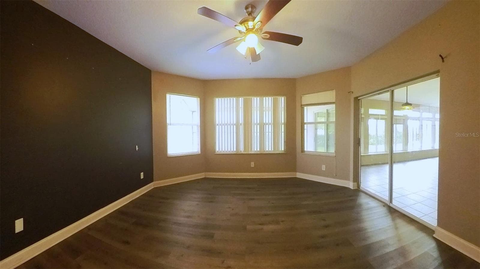Single Family Residence at 2535 ARDON AVE, ORLANDO, photo 23 of 52