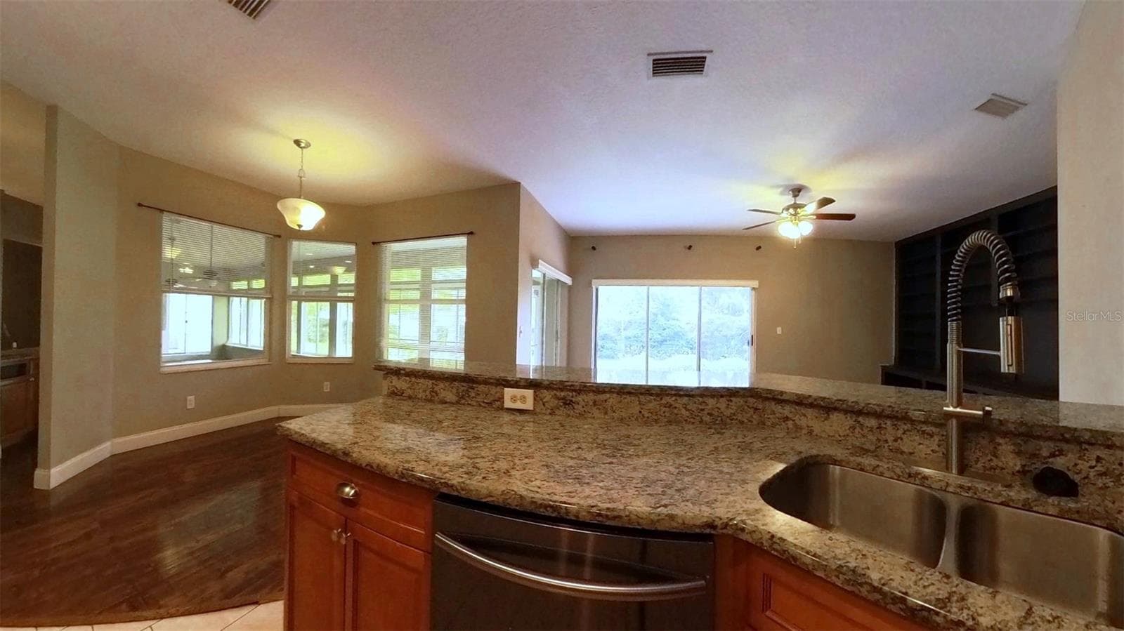 Single Family Residence at 2535 ARDON AVE, ORLANDO, photo 33 of 52