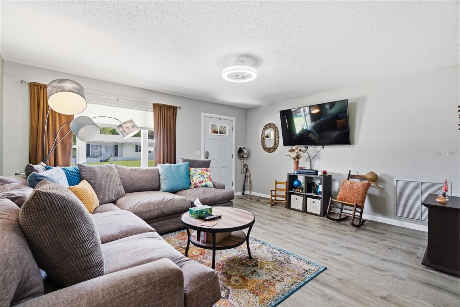 Living Room - 4263 96TH AVE N, PINELLAS PARK