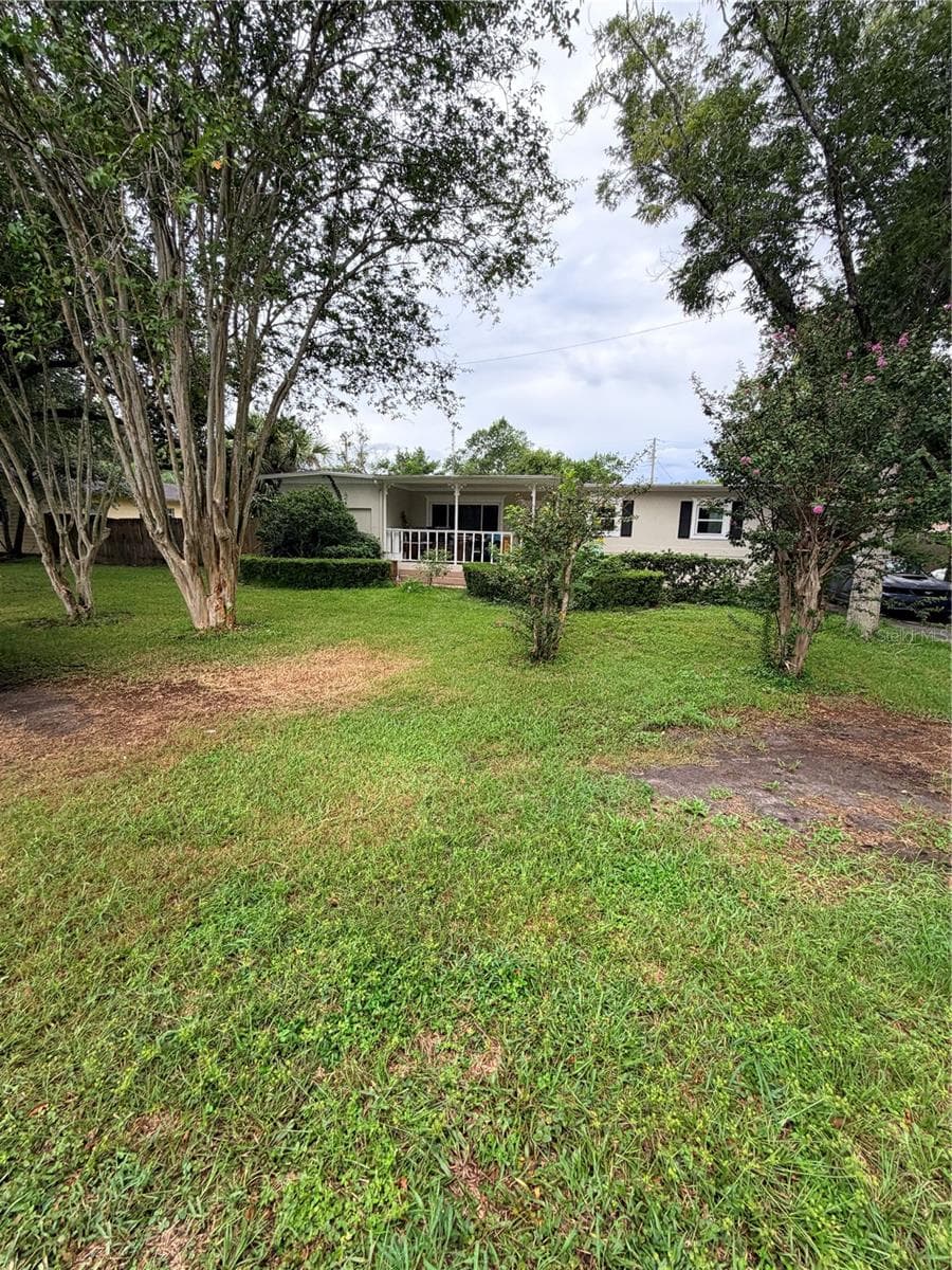 Single Family Residence at 2626 FLORENCE ST, ORLANDO, photo 11 of 55