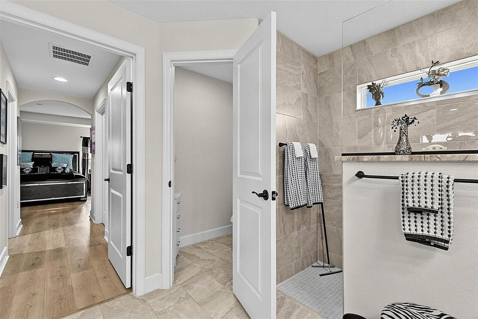 Water closet - 21 WOOD CLIFT LN, PALM COAST