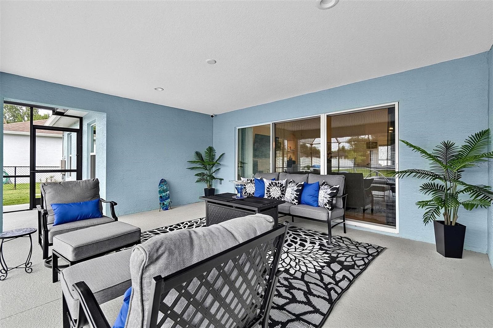 Enjoy the outdoor space with upgraded screening to prevent insect intrusion - 21 WOOD CLIFT LN, PALM COAST
