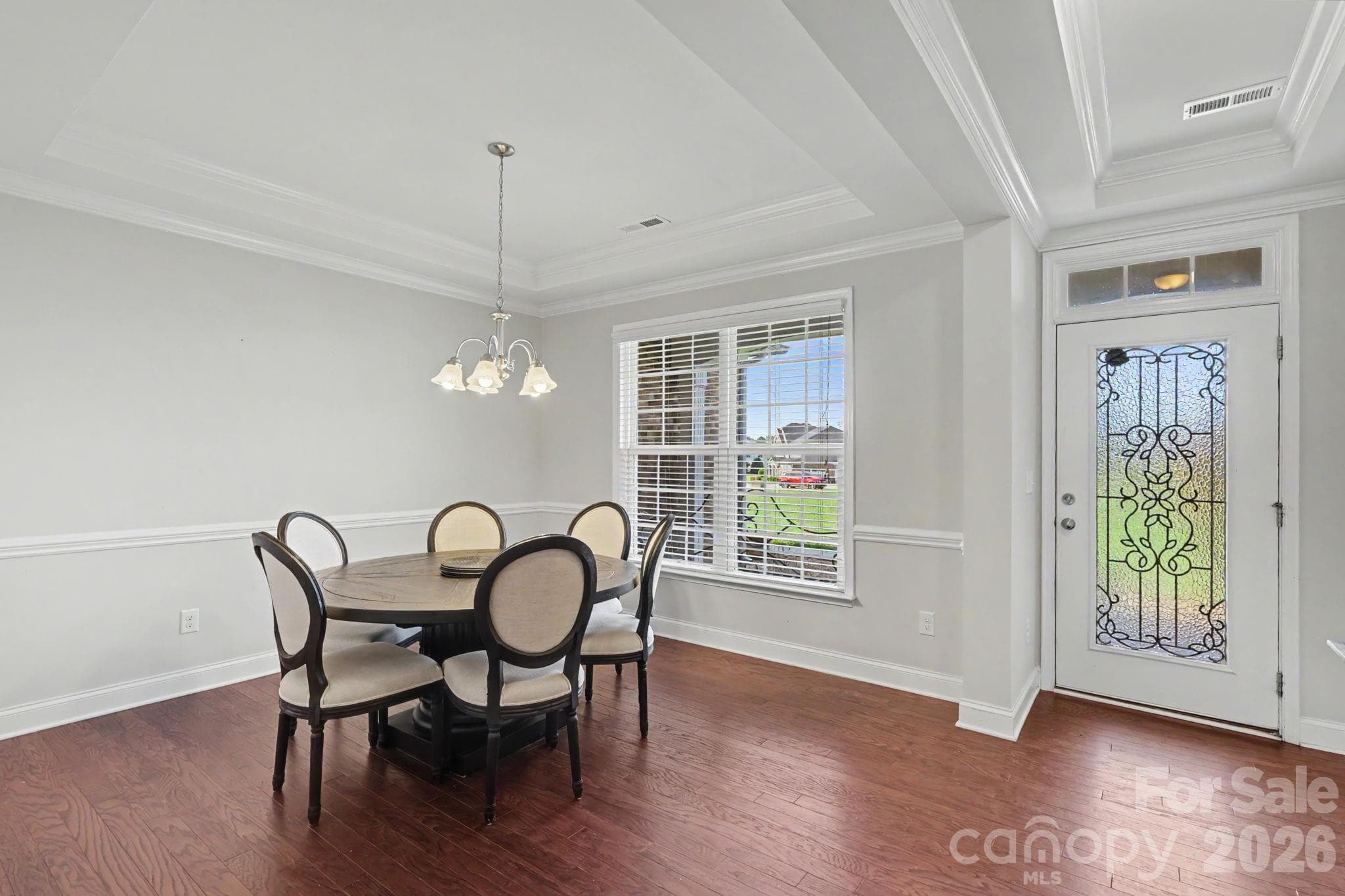 Single Family Residence at 2117 Belle Regal Circle, Rock Hill, photo 10 of 48