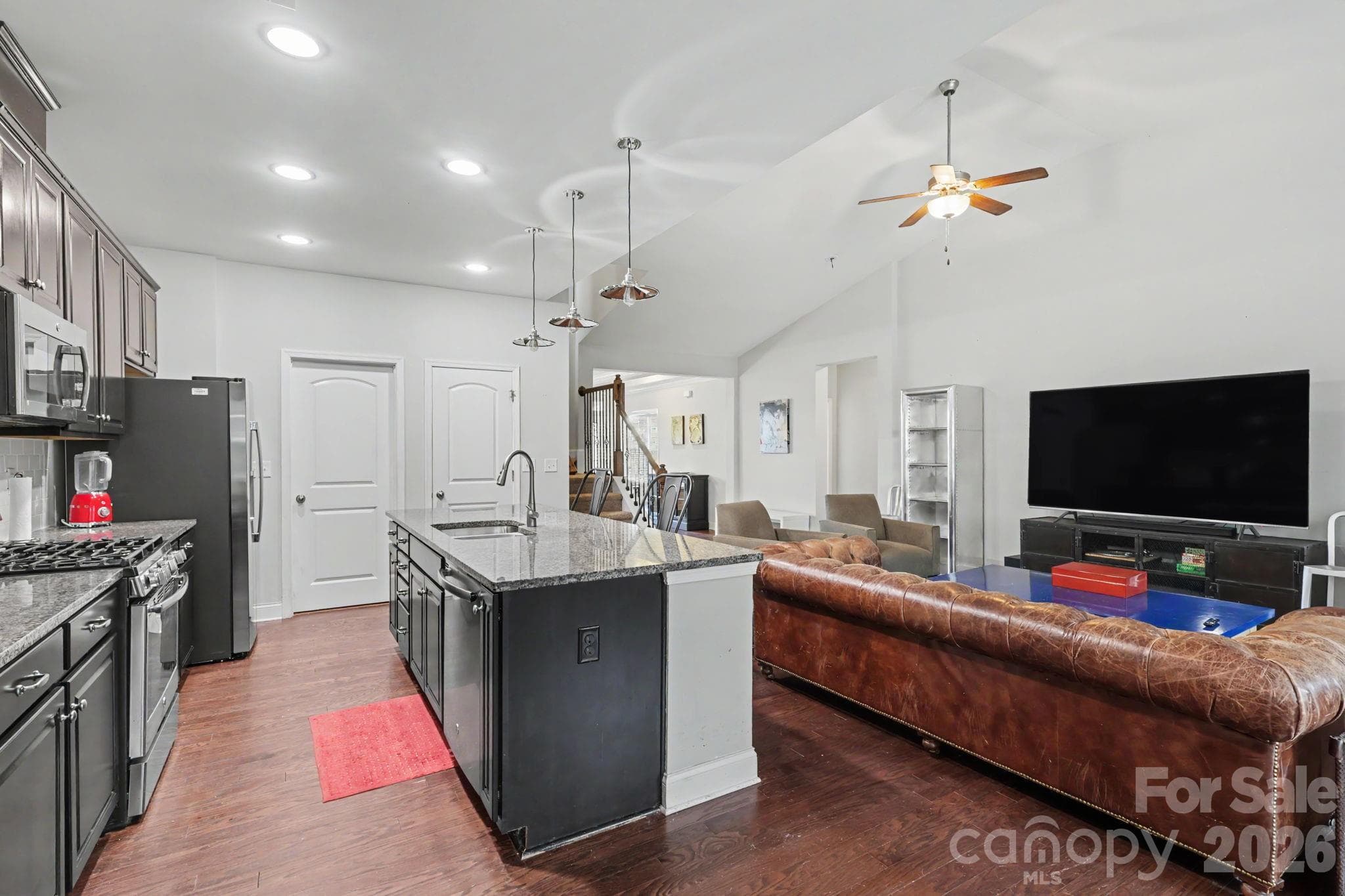 Single Family Residence at 2117 Belle Regal Circle, Rock Hill, photo 20 of 48