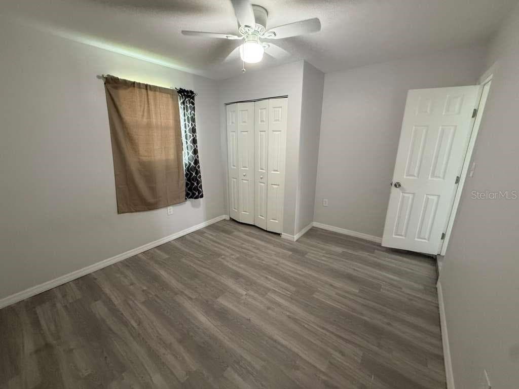 Single Family Residence at 1402 4TH AVE NE, RUSKIN, photo 16 of 25