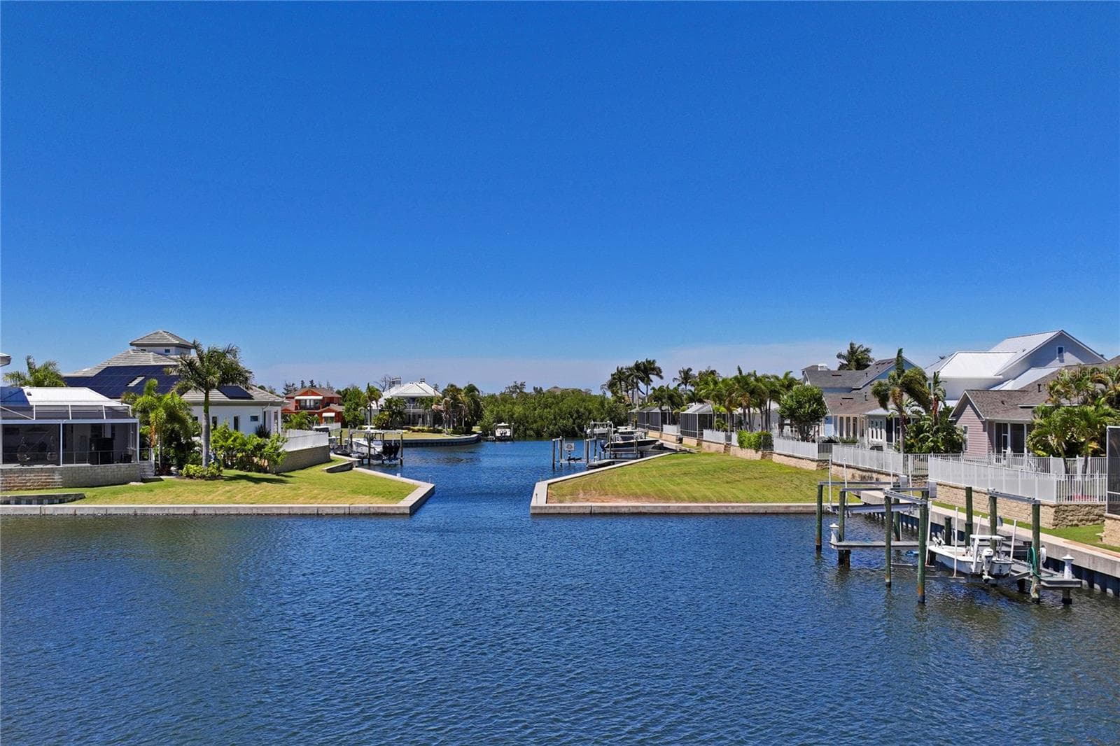 Single Family Residence at 5714 SEA TROUT PL, APOLLO BEACH, photo 72 of 97