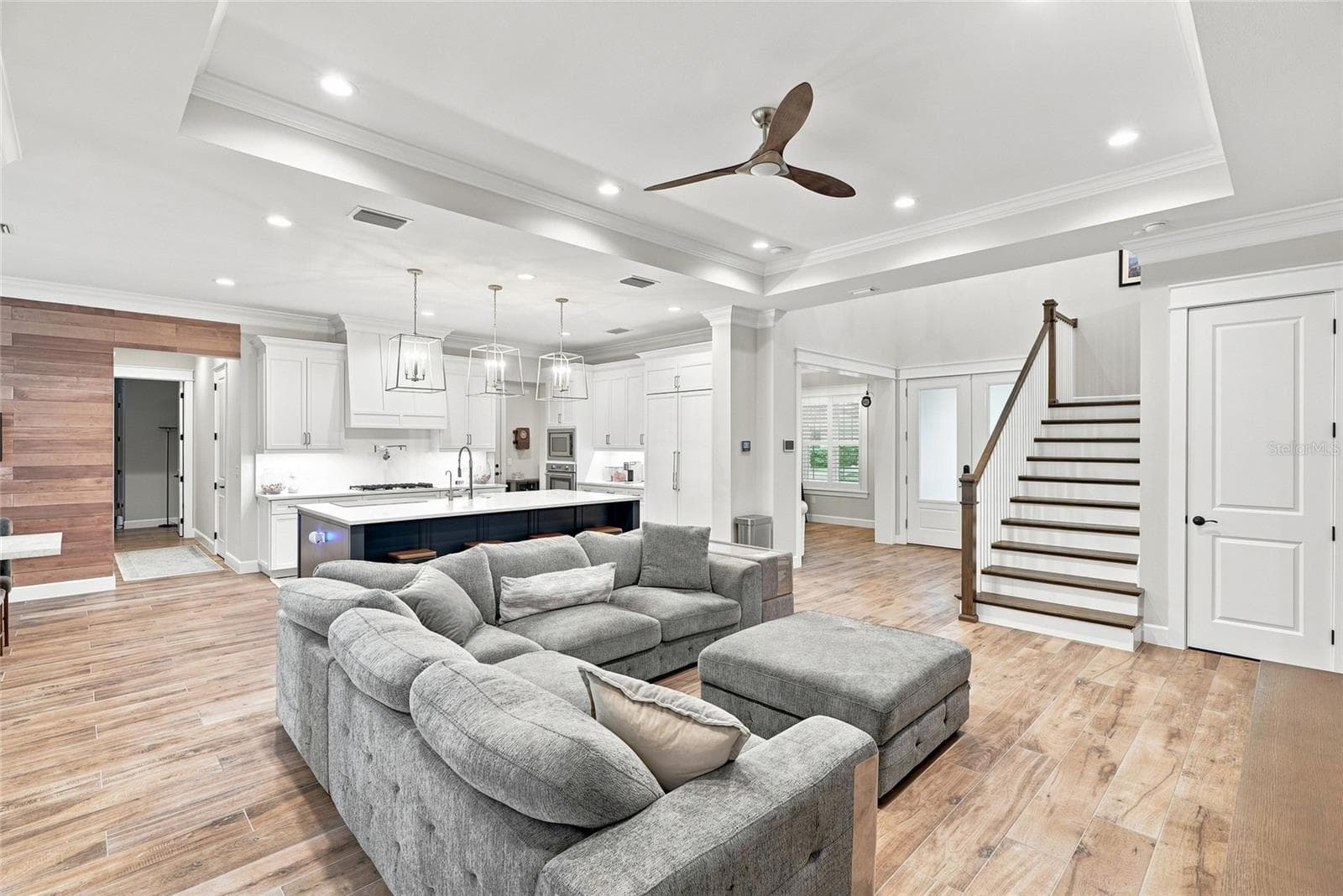 Single Family Residence at 4309 W BARCELONA ST, TAMPA, photo 19 of 72