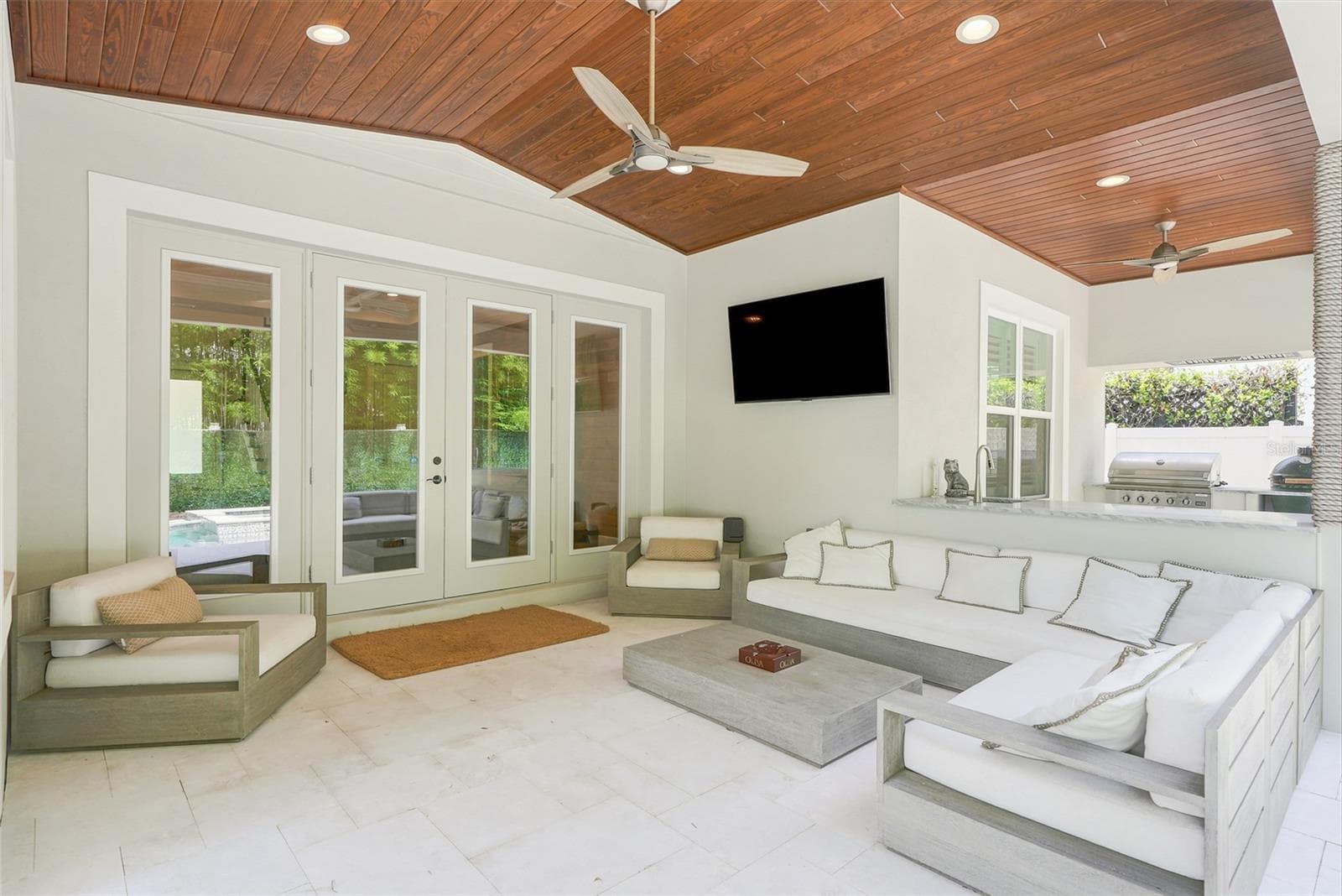 Single Family Residence at 4309 W BARCELONA ST, TAMPA, photo 57 of 72