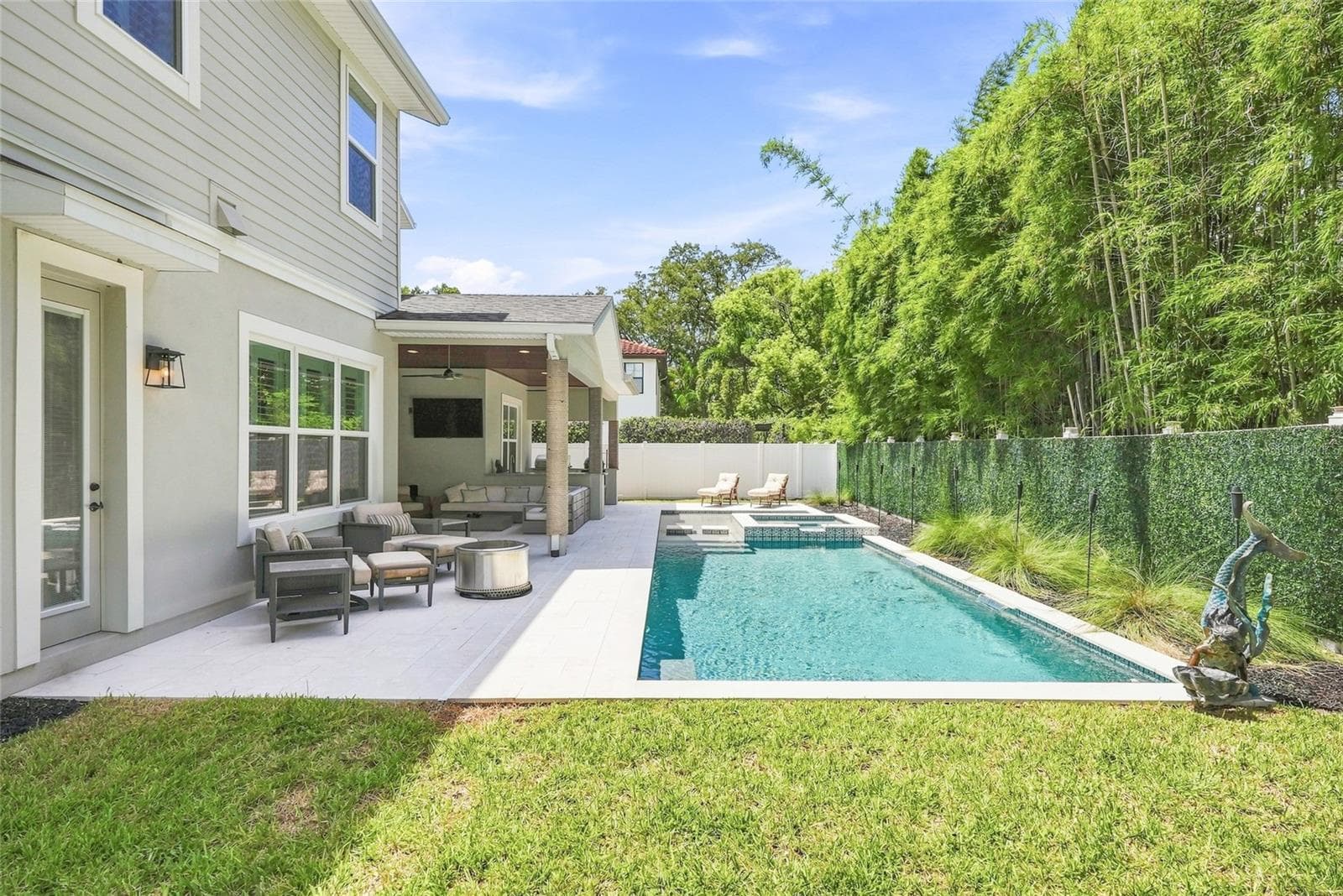 Single Family Residence at 4309 W BARCELONA ST, TAMPA, photo 62 of 72
