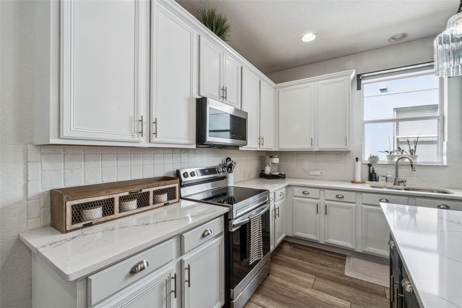 Single Family Residence at 624 LEGACY PARK DR, CASSELBERRY, photo 16 of 49