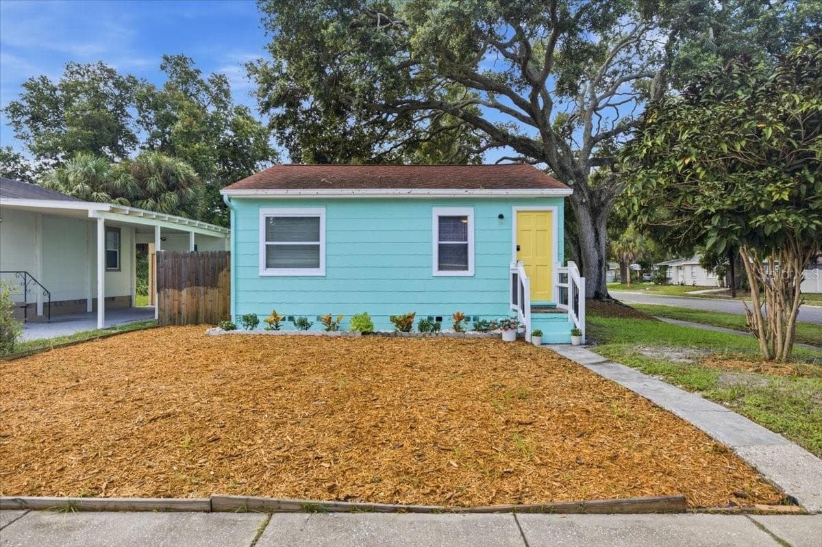 Single Family Residence at 5122 12TH AVE S, GULFPORT, photo 6 of 29
