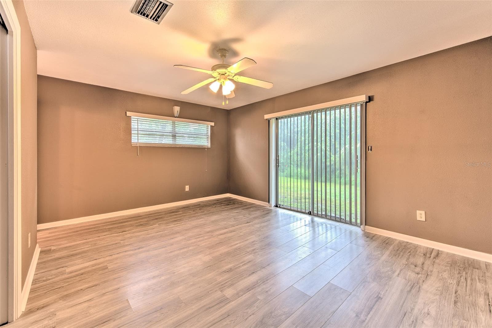 Single Family Residence at 8825 COBB RD, RIVERVIEW, photo 28 of 42