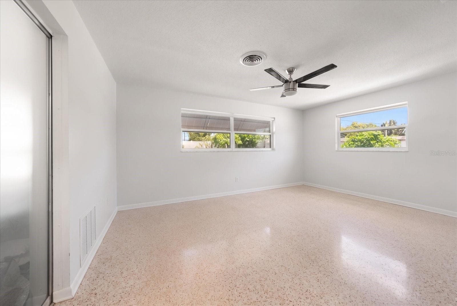 Single Family Residence at 1690 PINEHURST RD, DUNEDIN, photo 17 of 50