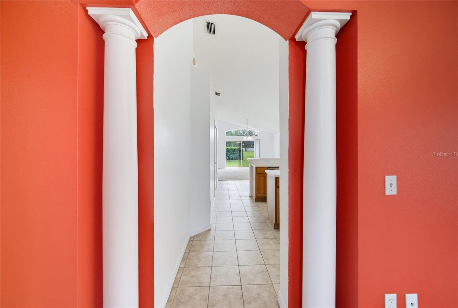 Single Family Residence at 5251 LOS PALMA VISTA DR, ORLANDO, photo 11 of 58