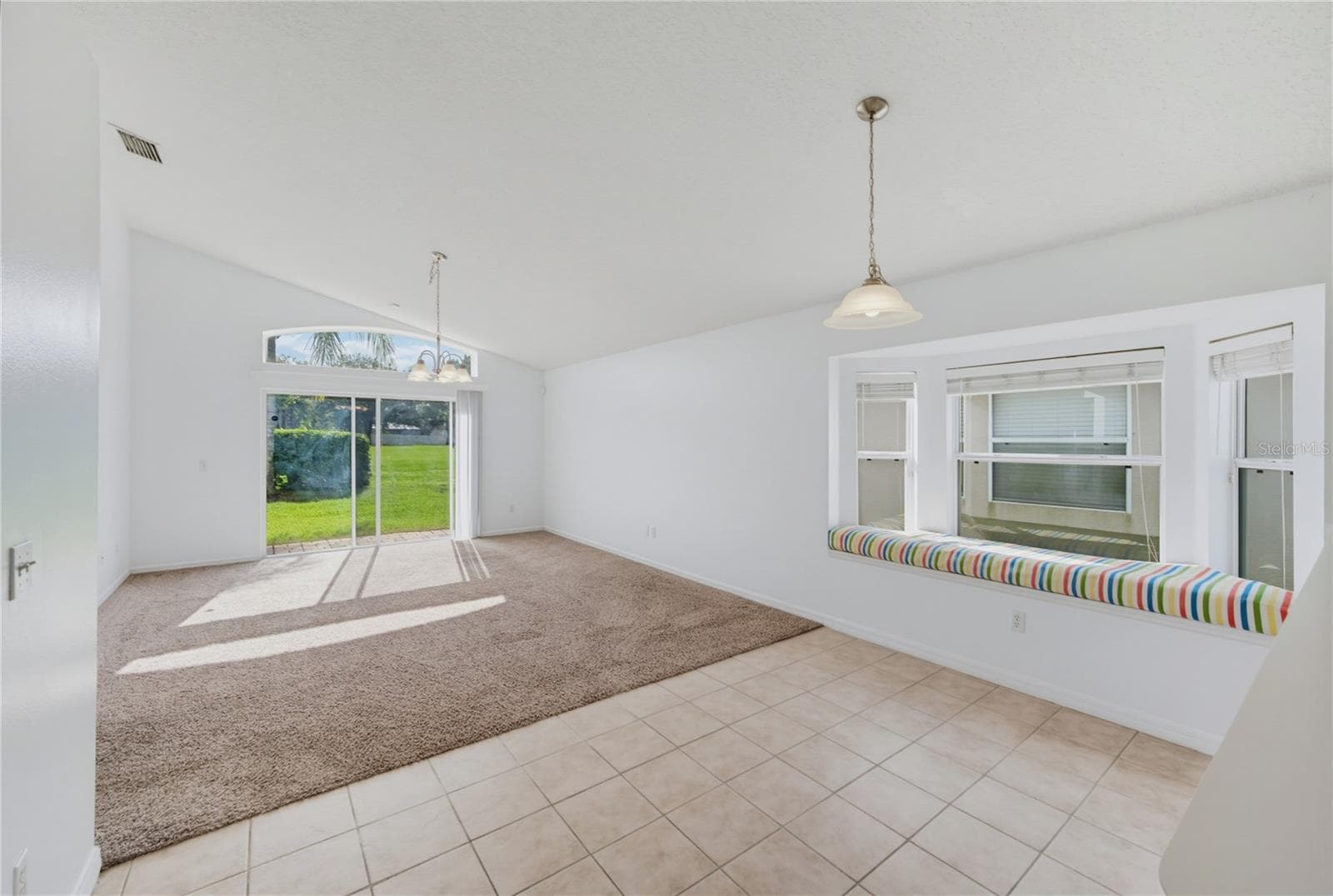 Single Family Residence at 5251 LOS PALMA VISTA DR, ORLANDO, photo 19 of 58