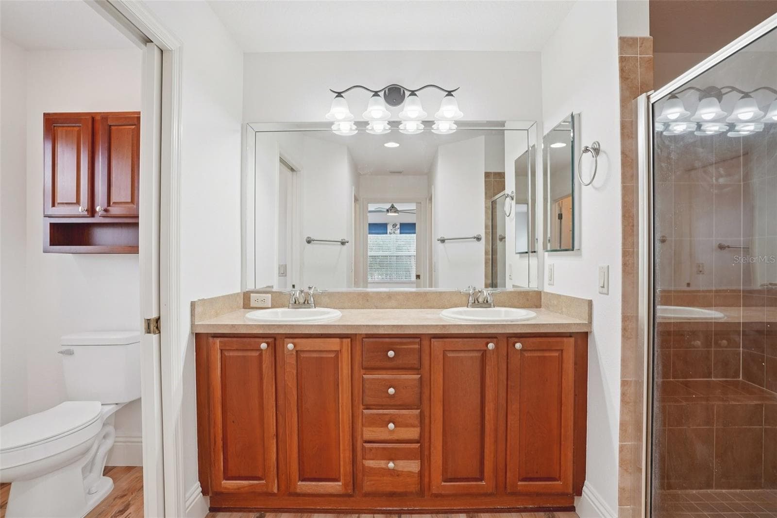Master Bath - 1722 BUGLE TER, THE VILLAGES