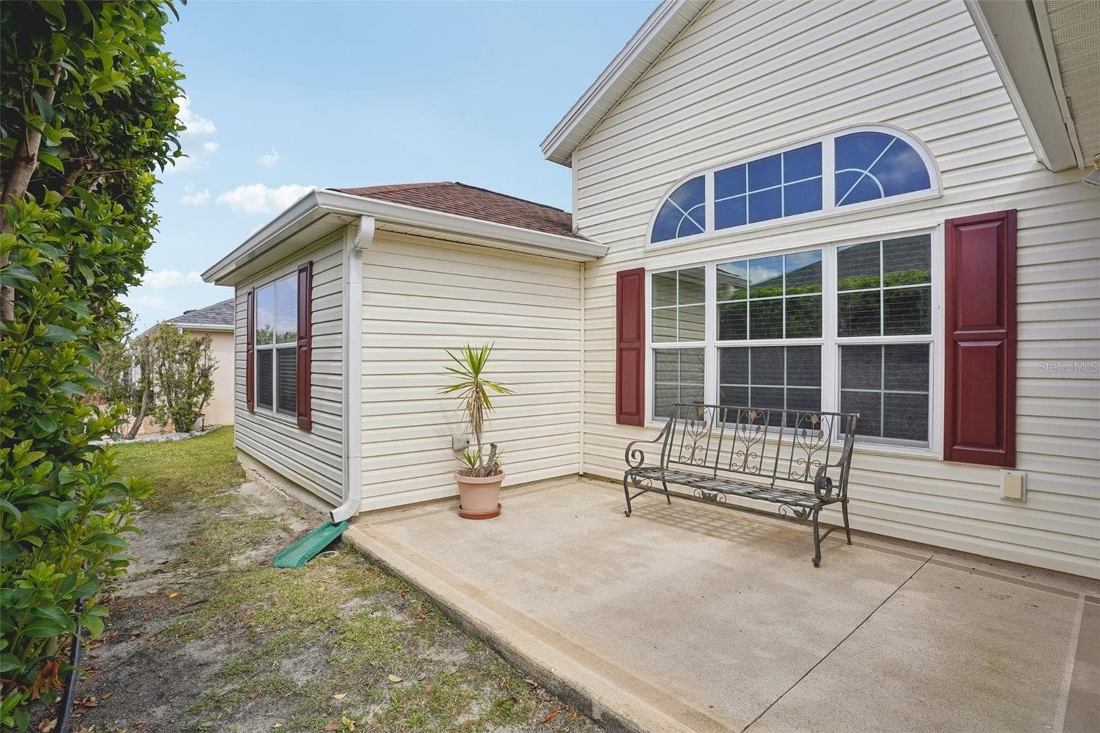 Rear Patio - 1722 BUGLE TER, THE VILLAGES